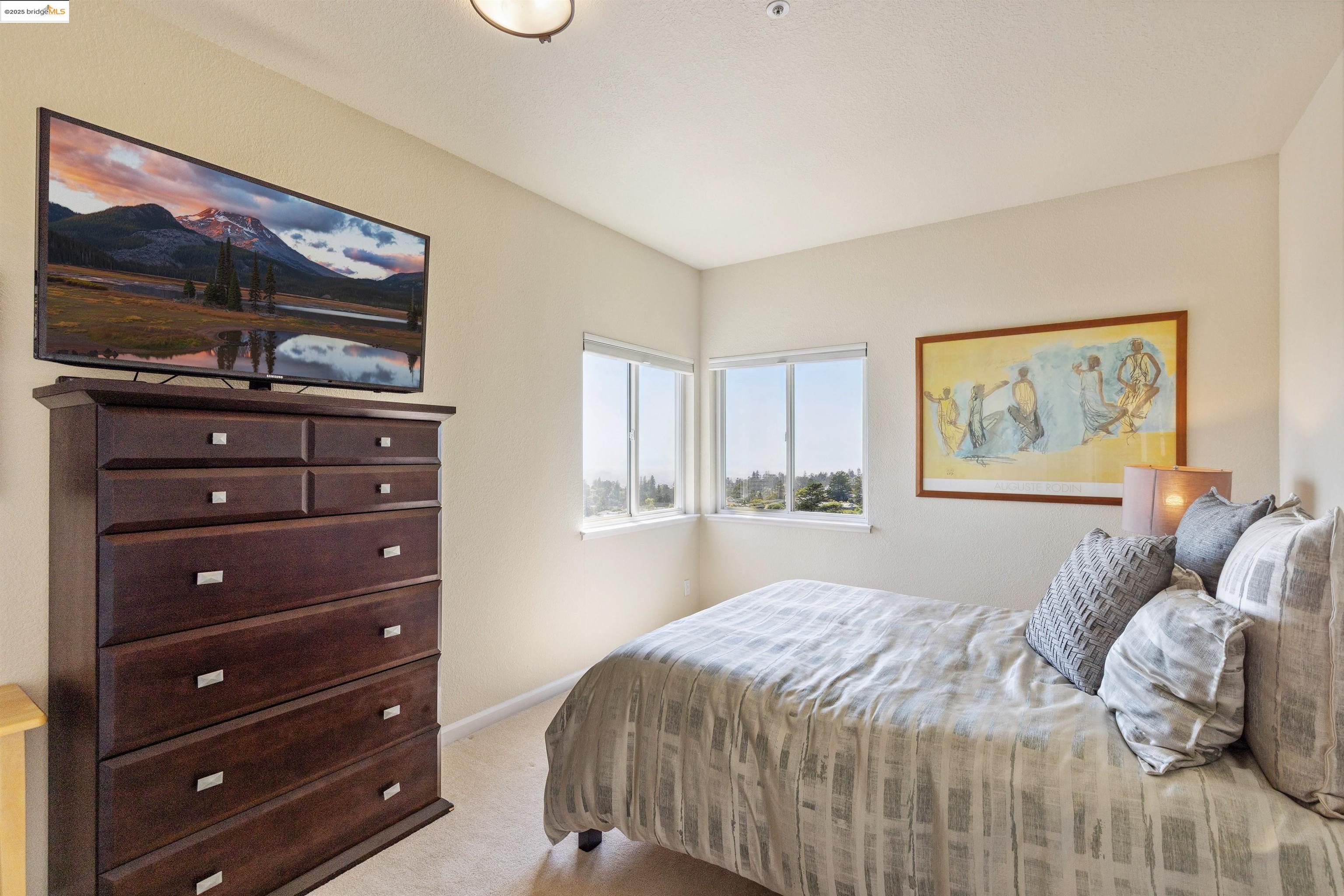 Detail Gallery Image 40 of 51 For 2312 Pelham Pl, Oakland,  CA 94611 - 4 Beds | 3 Baths