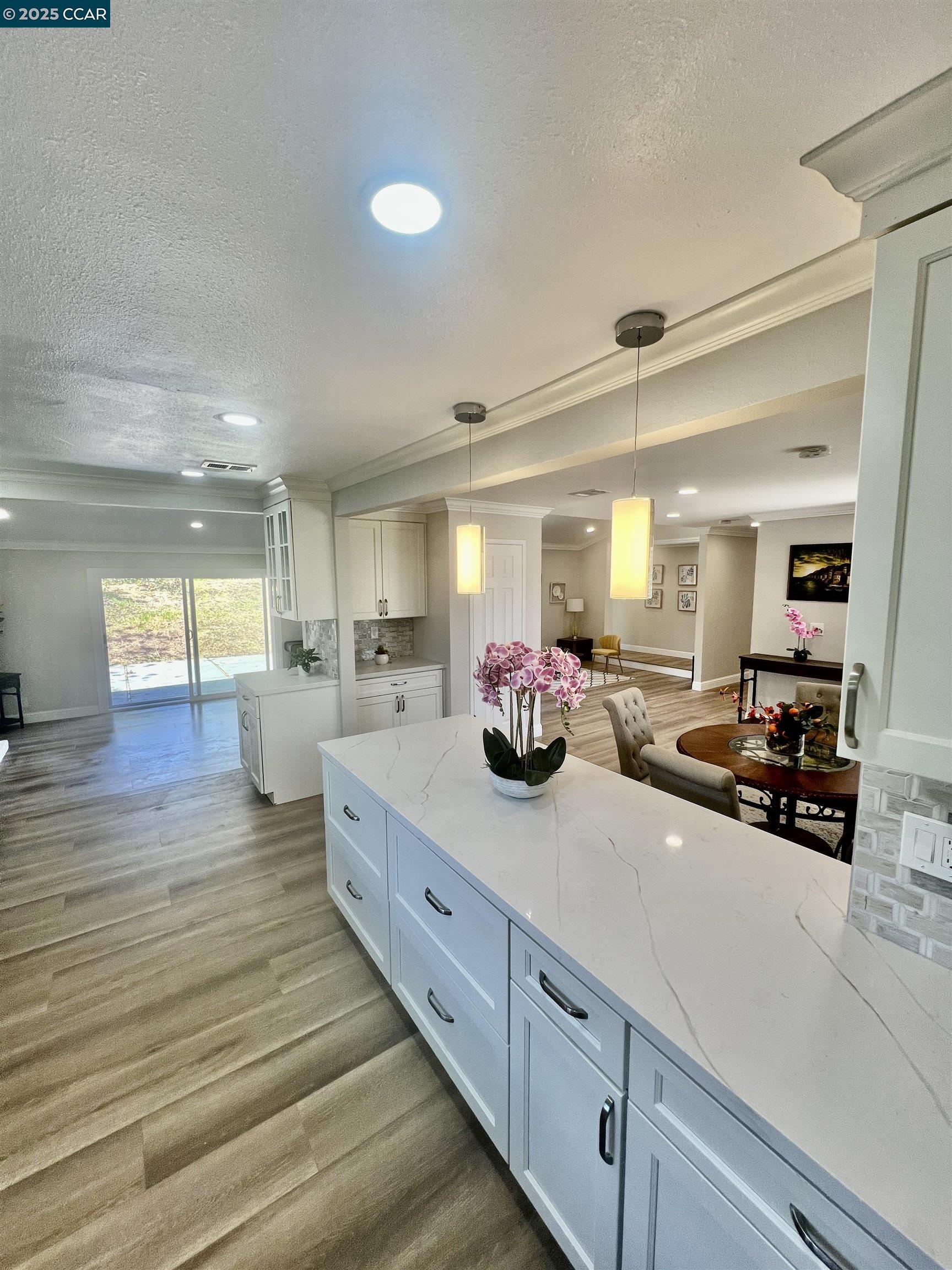 Detail Gallery Image 20 of 60 For 124 Fuschia Ct, Martinez,  CA 94553 - 4 Beds | 2 Baths
