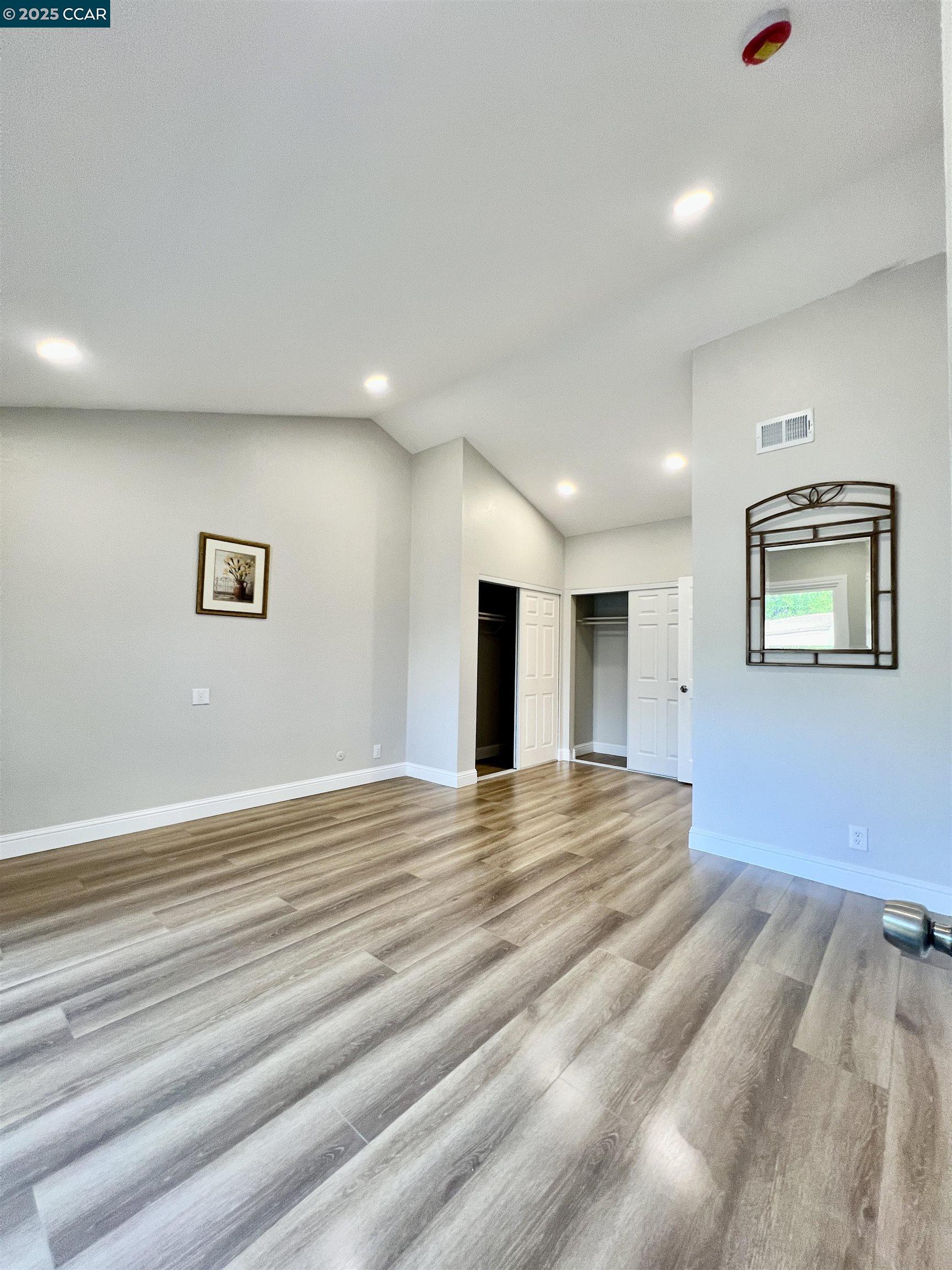 Detail Gallery Image 33 of 60 For 124 Fuschia Ct, Martinez,  CA 94553 - 4 Beds | 2 Baths