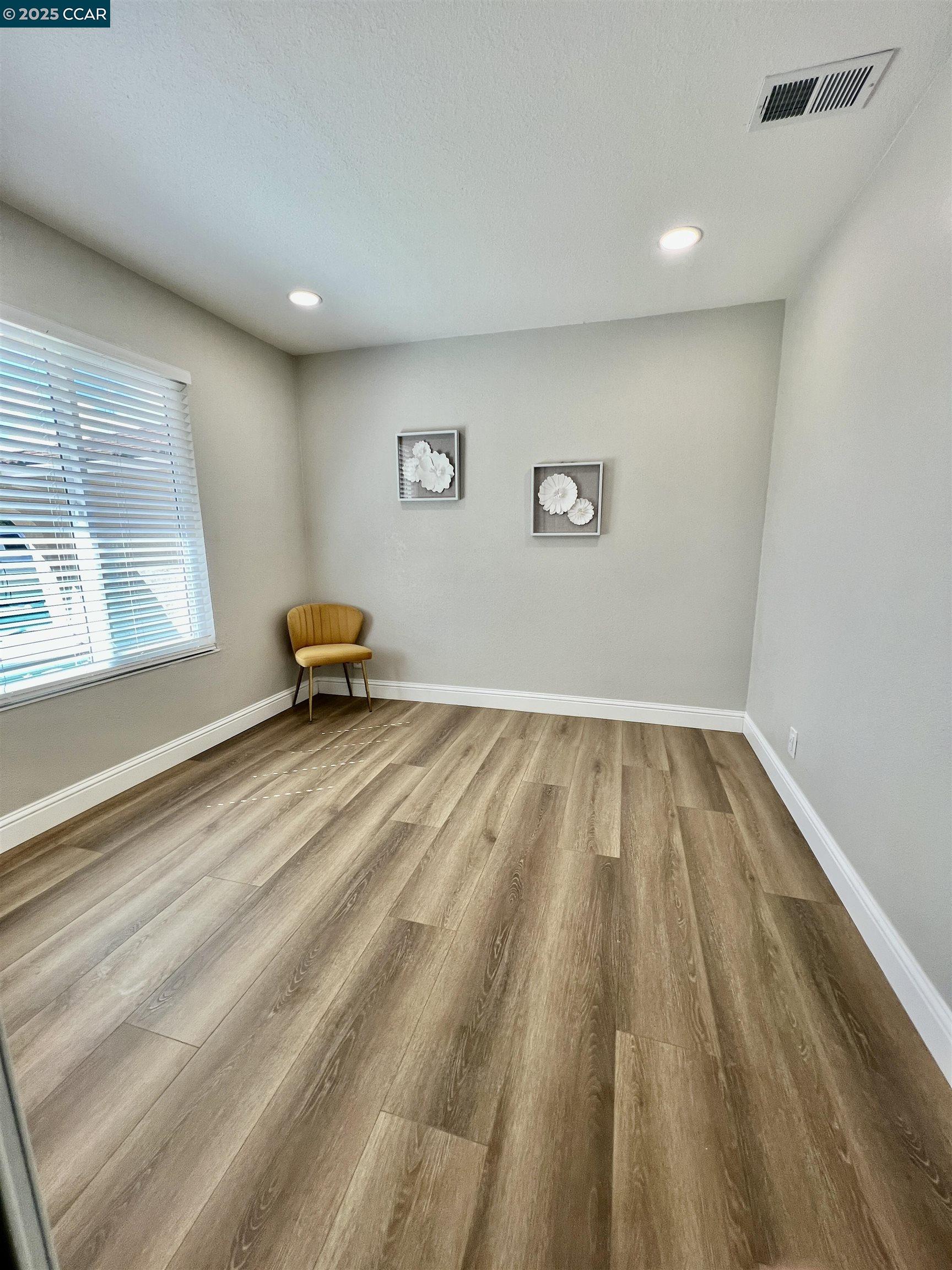 Detail Gallery Image 43 of 60 For 124 Fuschia Ct, Martinez,  CA 94553 - 4 Beds | 2 Baths