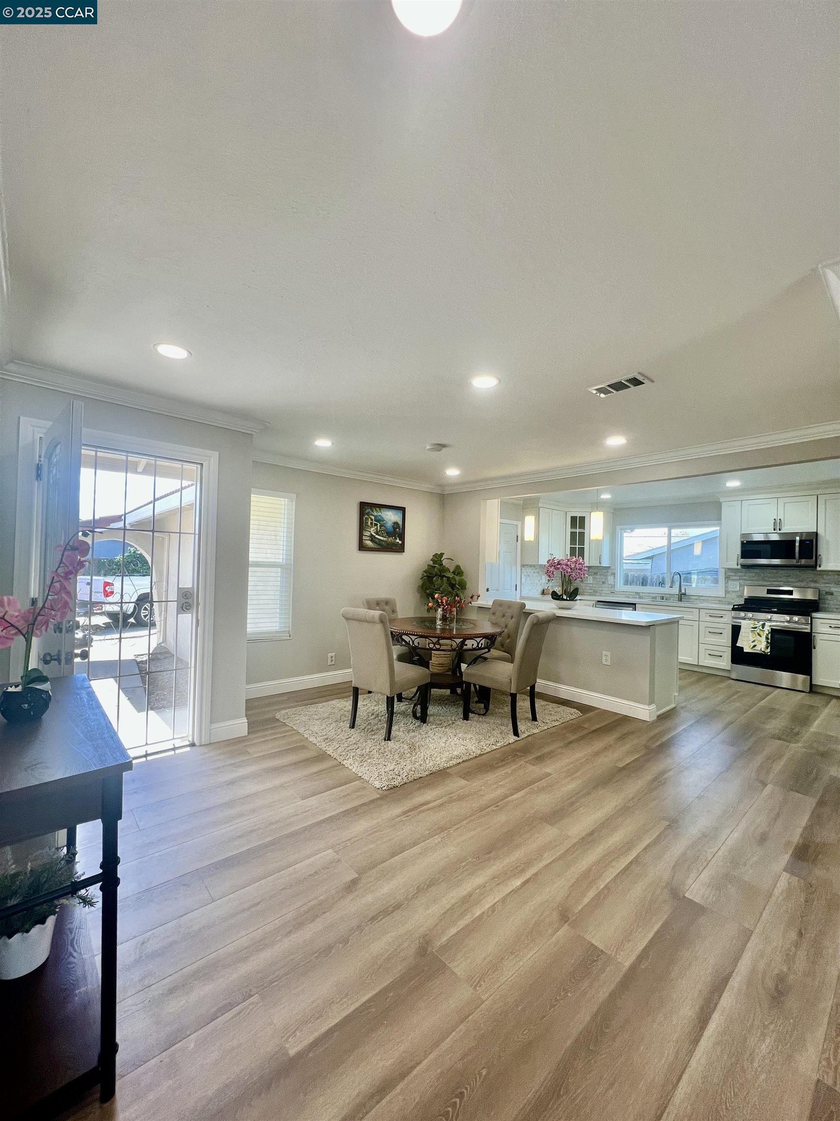 Detail Gallery Image 56 of 60 For 124 Fuschia Ct, Martinez,  CA 94553 - 4 Beds | 2 Baths
