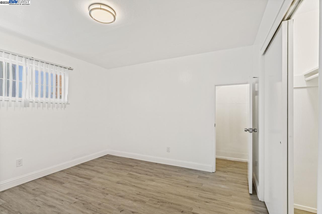 1813 63rd St # D, Berkeley, California 94703, 2 Bedrooms Bedrooms, 5 Rooms Rooms,1 BathroomBathrooms,Residential Lease,For Rent,1813 63rd St # D,41096196