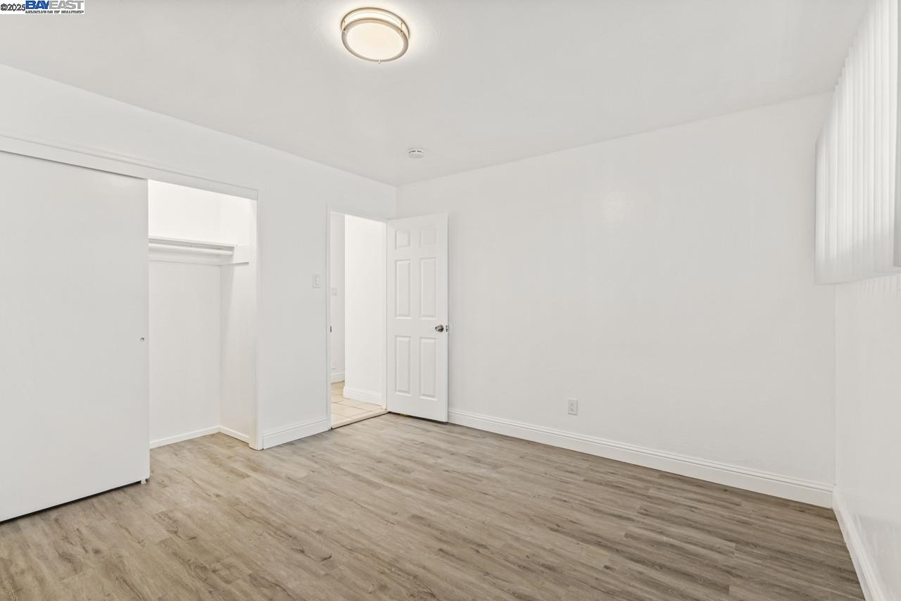 1813 63rd St # D, Berkeley, California 94703, 2 Bedrooms Bedrooms, 5 Rooms Rooms,1 BathroomBathrooms,Residential Lease,For Rent,1813 63rd St # D,41096196