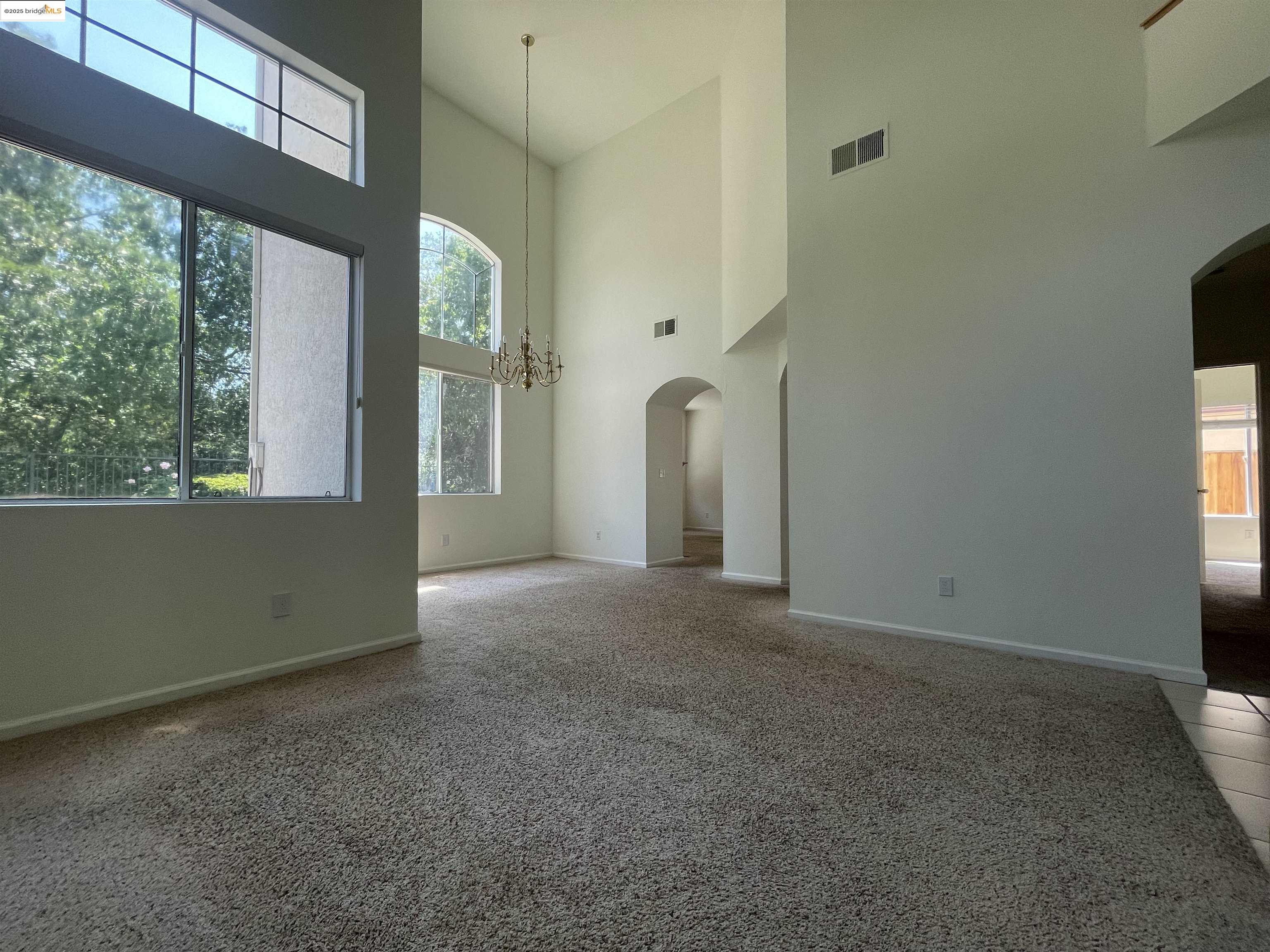 Detail Gallery Image 4 of 25 For 538 Apple Hill Dr, Brentwood,  CA 94513 - 4 Beds | 3 Baths