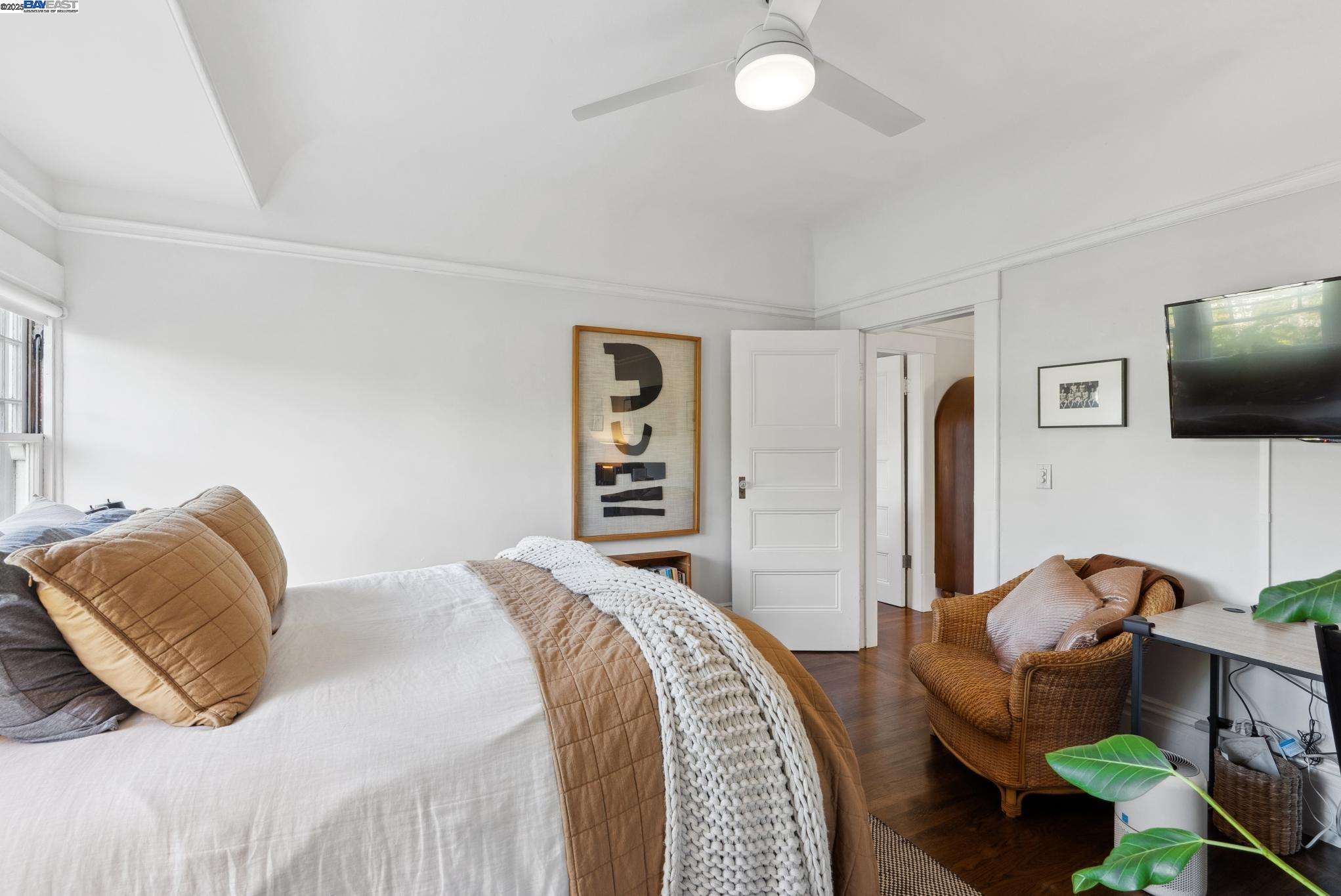 Detail Gallery Image 43 of 60 For 1325 Saint Charles St, Alameda,  CA 94501 - 4 Beds | 2 Baths