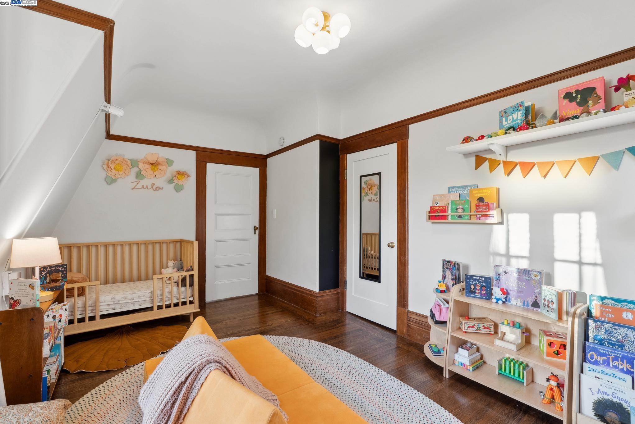 Detail Gallery Image 45 of 60 For 1325 Saint Charles St, Alameda,  CA 94501 - 4 Beds | 2 Baths