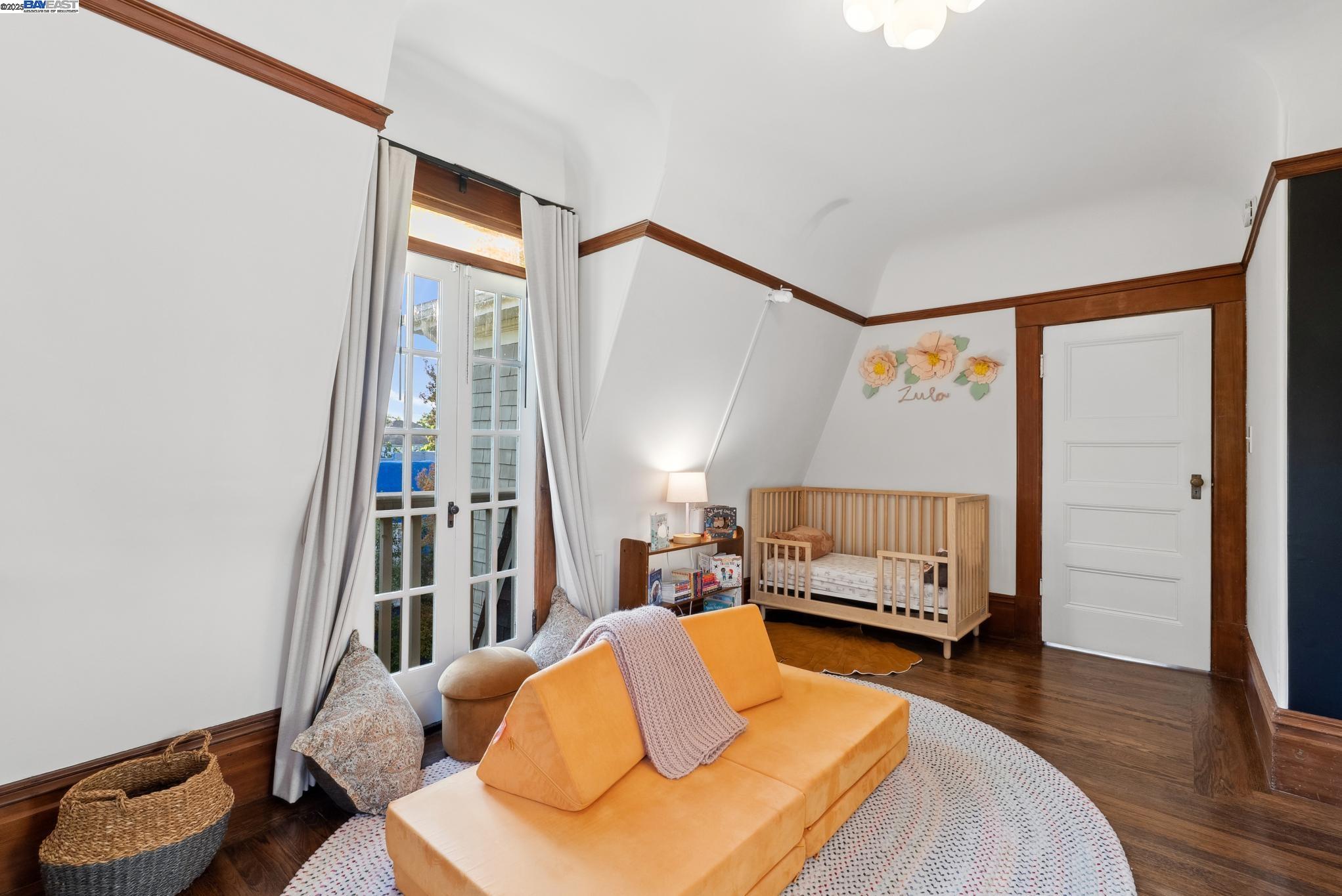 Detail Gallery Image 46 of 60 For 1325 Saint Charles St, Alameda,  CA 94501 - 4 Beds | 2 Baths