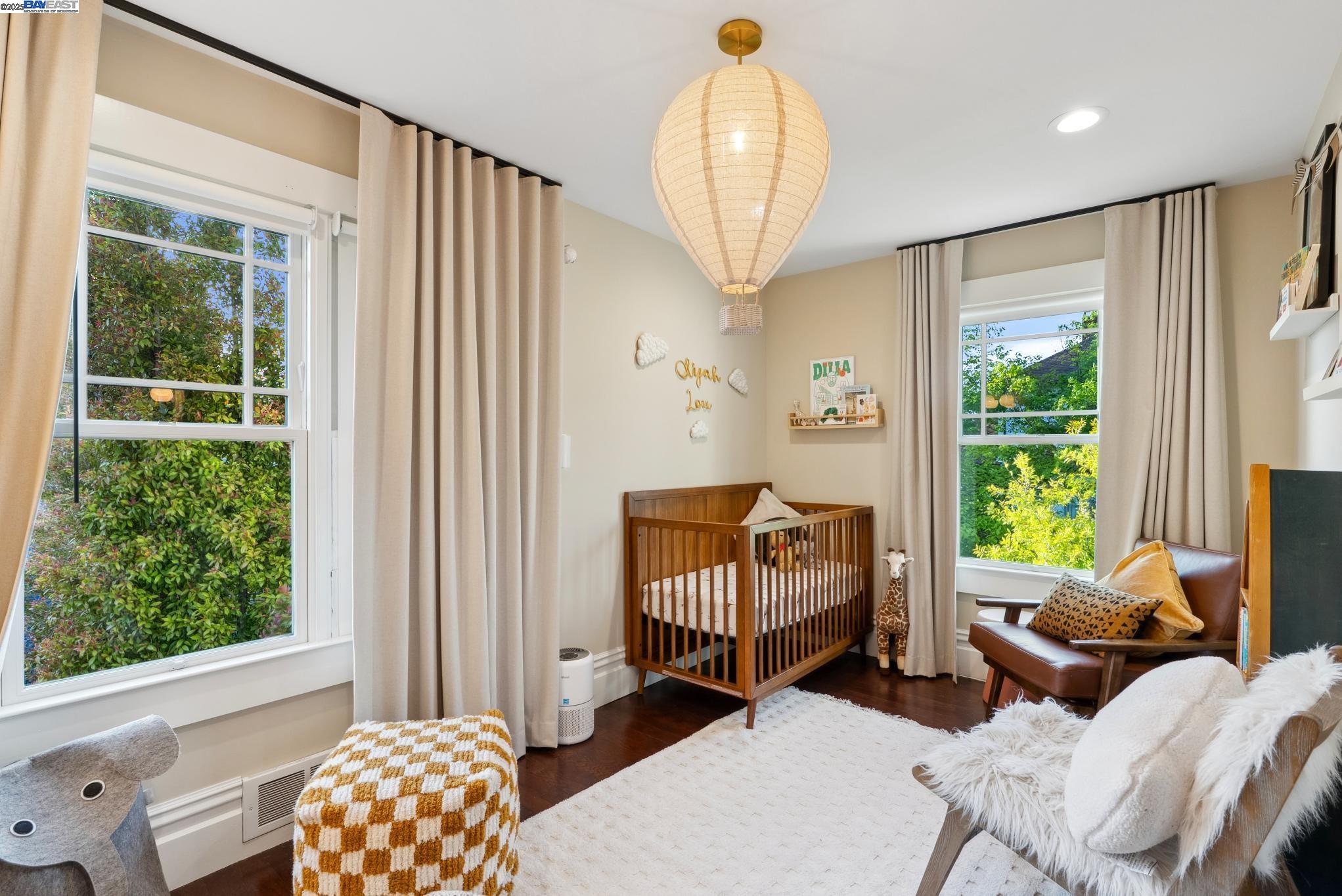 Detail Gallery Image 47 of 60 For 1325 Saint Charles St, Alameda,  CA 94501 - 4 Beds | 2 Baths
