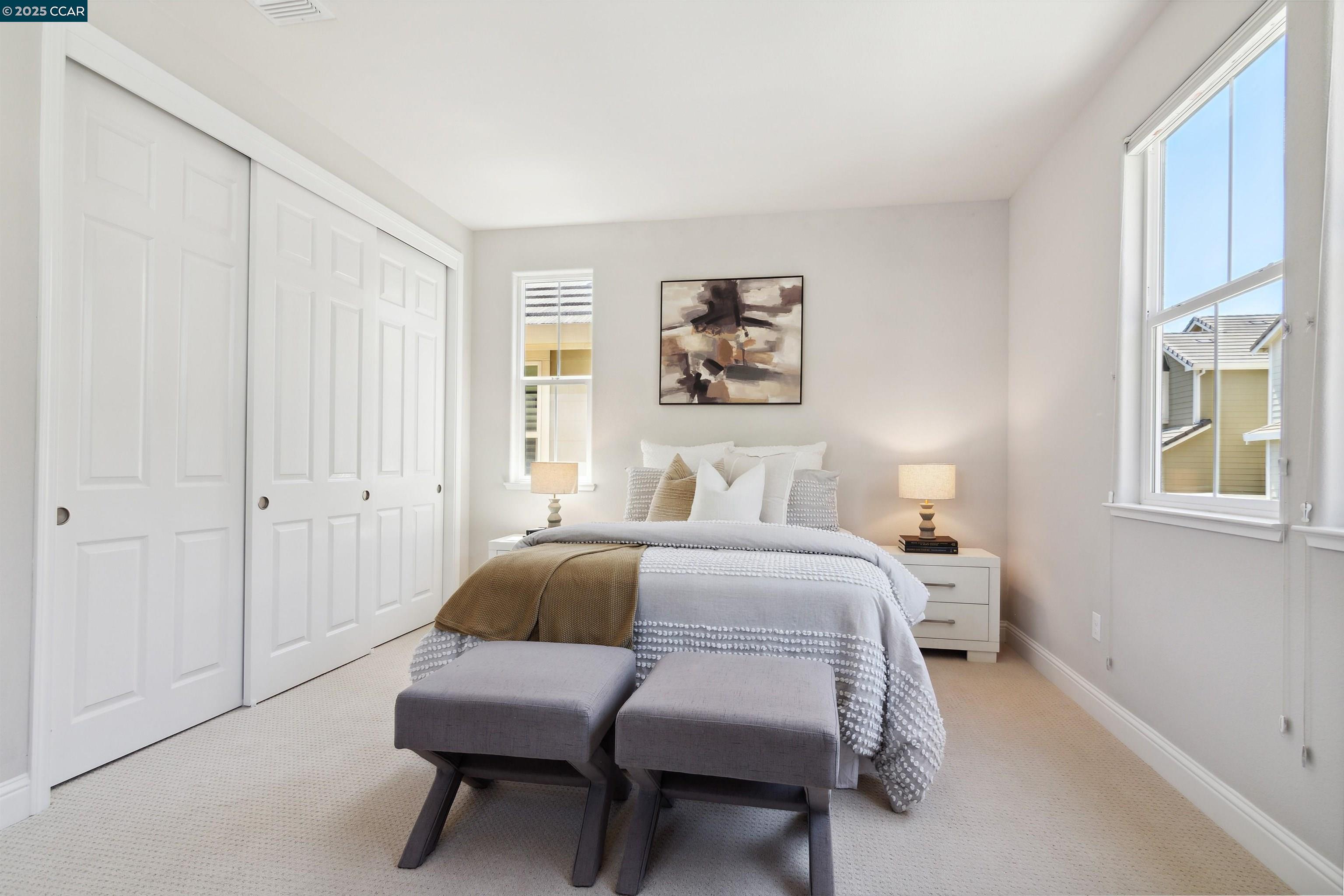 property-img