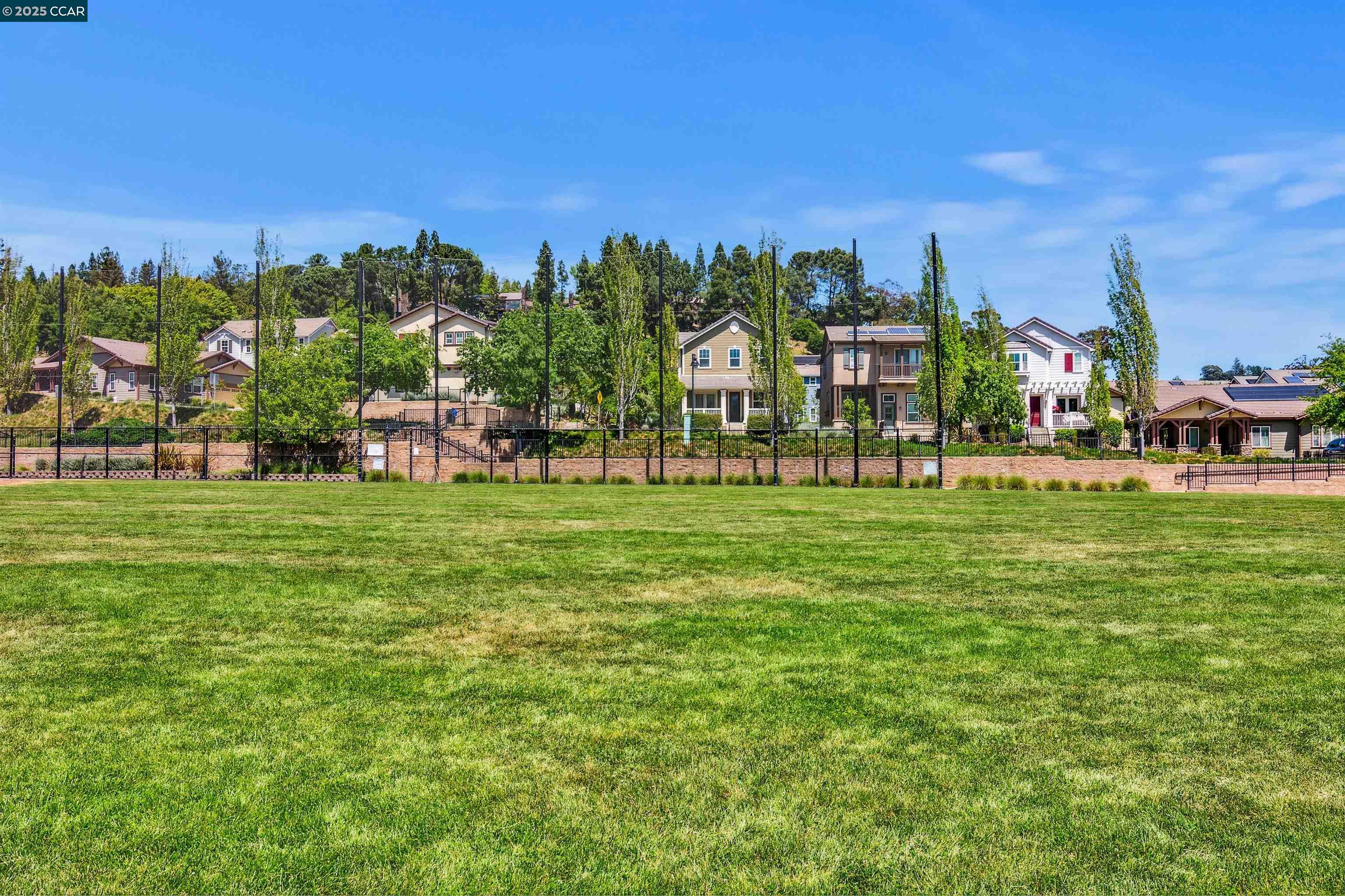 property-img