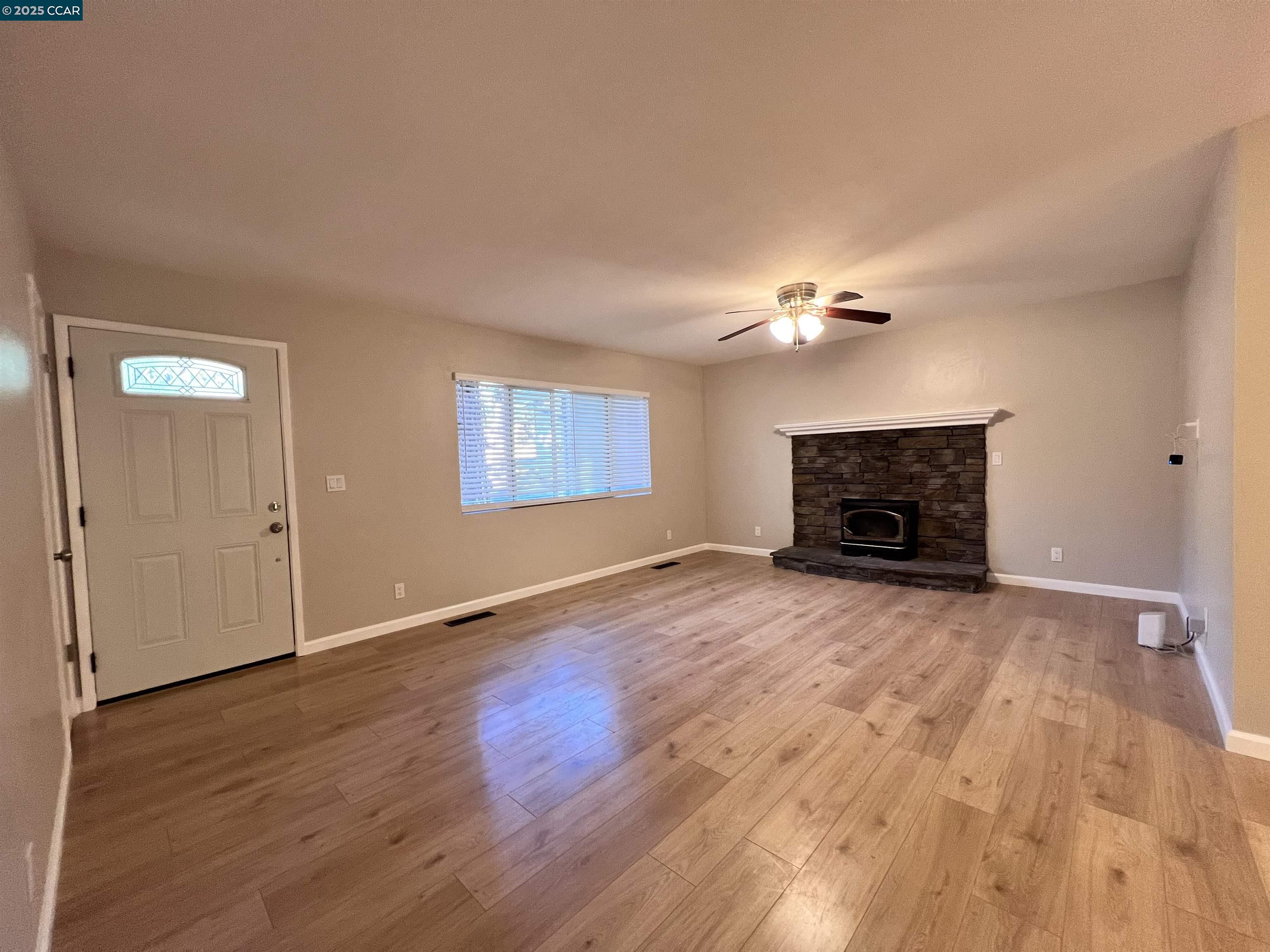 Detail Gallery Image 5 of 20 For 14625 Bridgeport Cir, Magalia,  CA 95954 - 2 Beds | 2 Baths