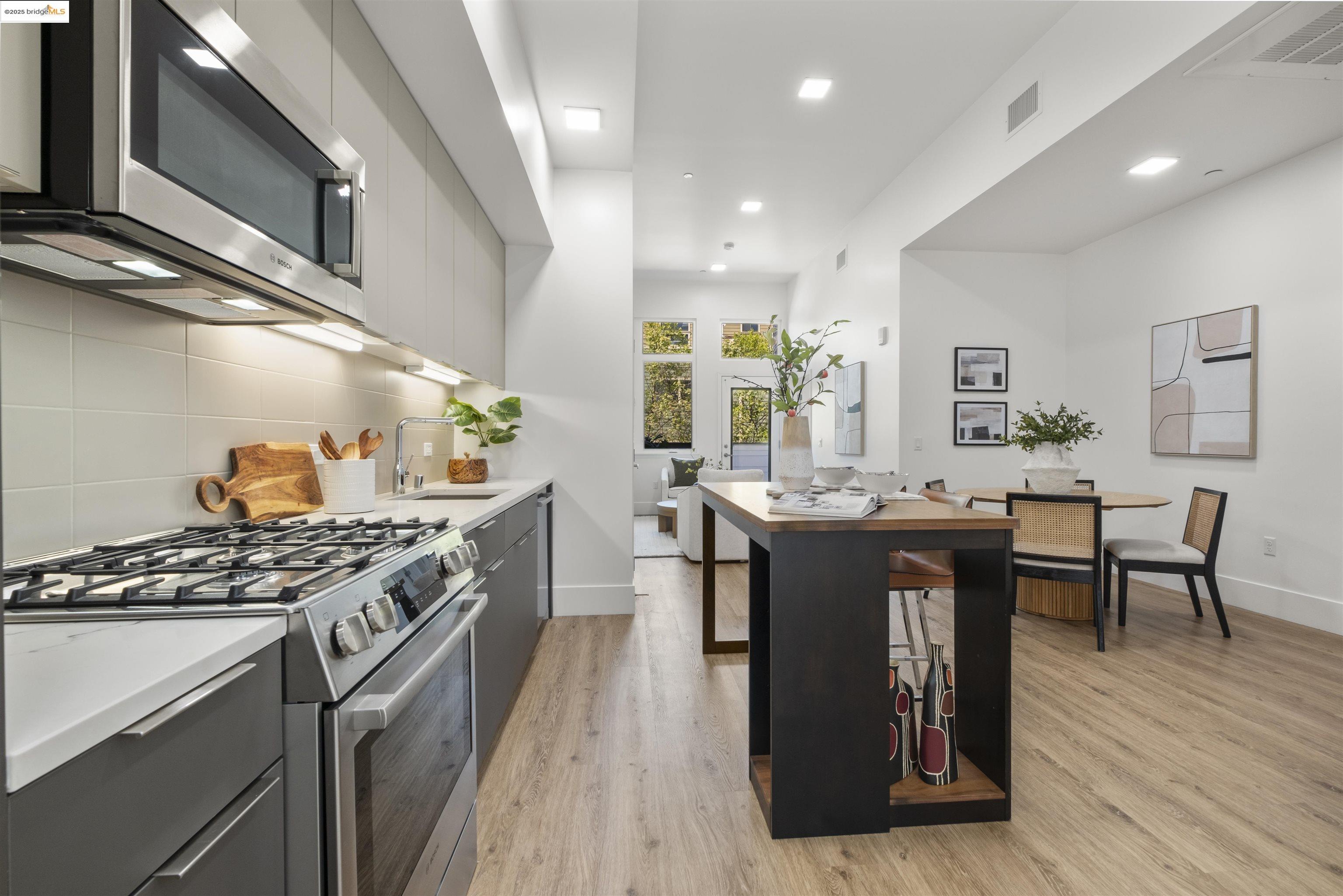 1545 32nd Street 217