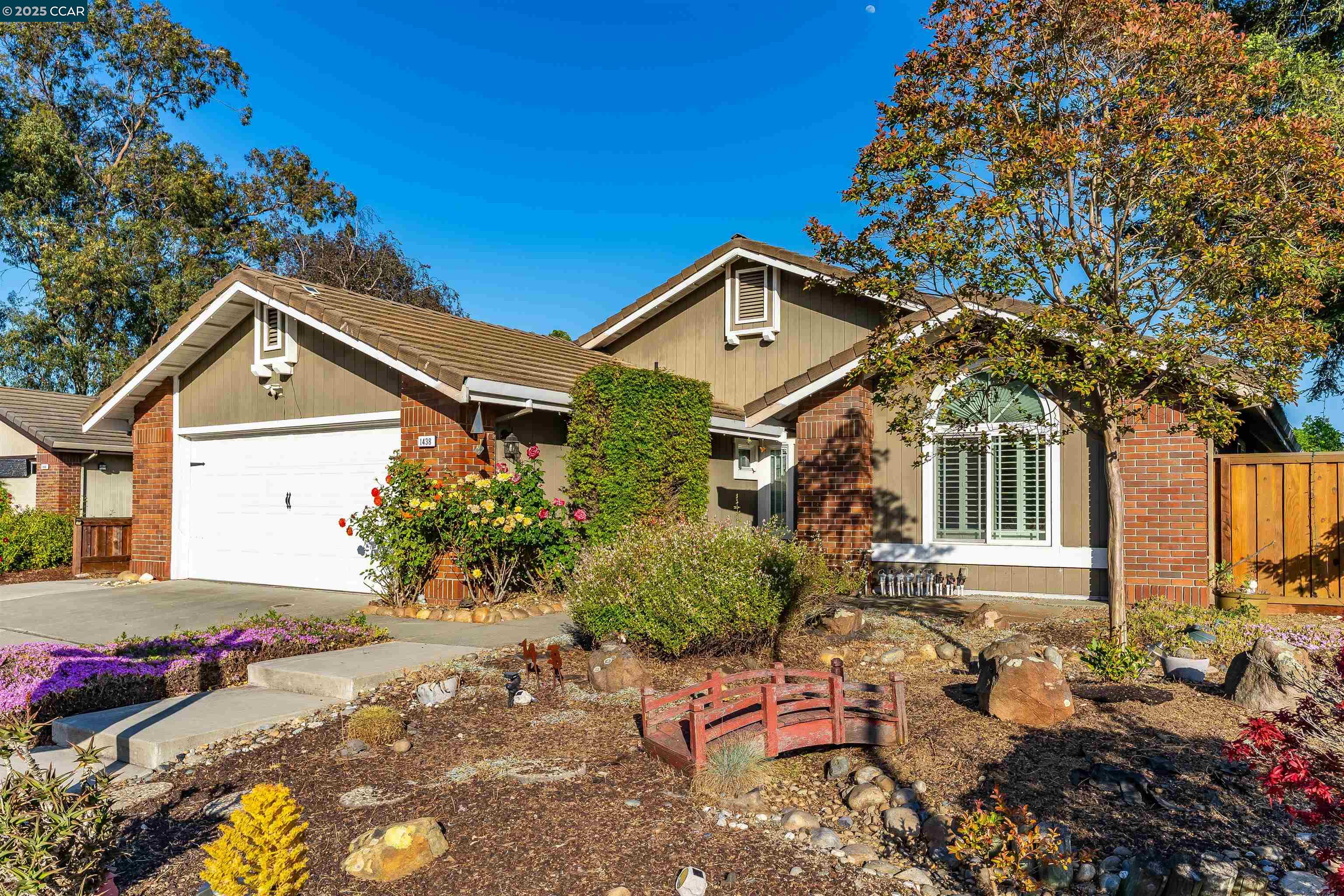 Detail Gallery Image 2 of 43 For 1438 Landahl Ct, Benicia,  CA 94510 - 4 Beds | 3 Baths