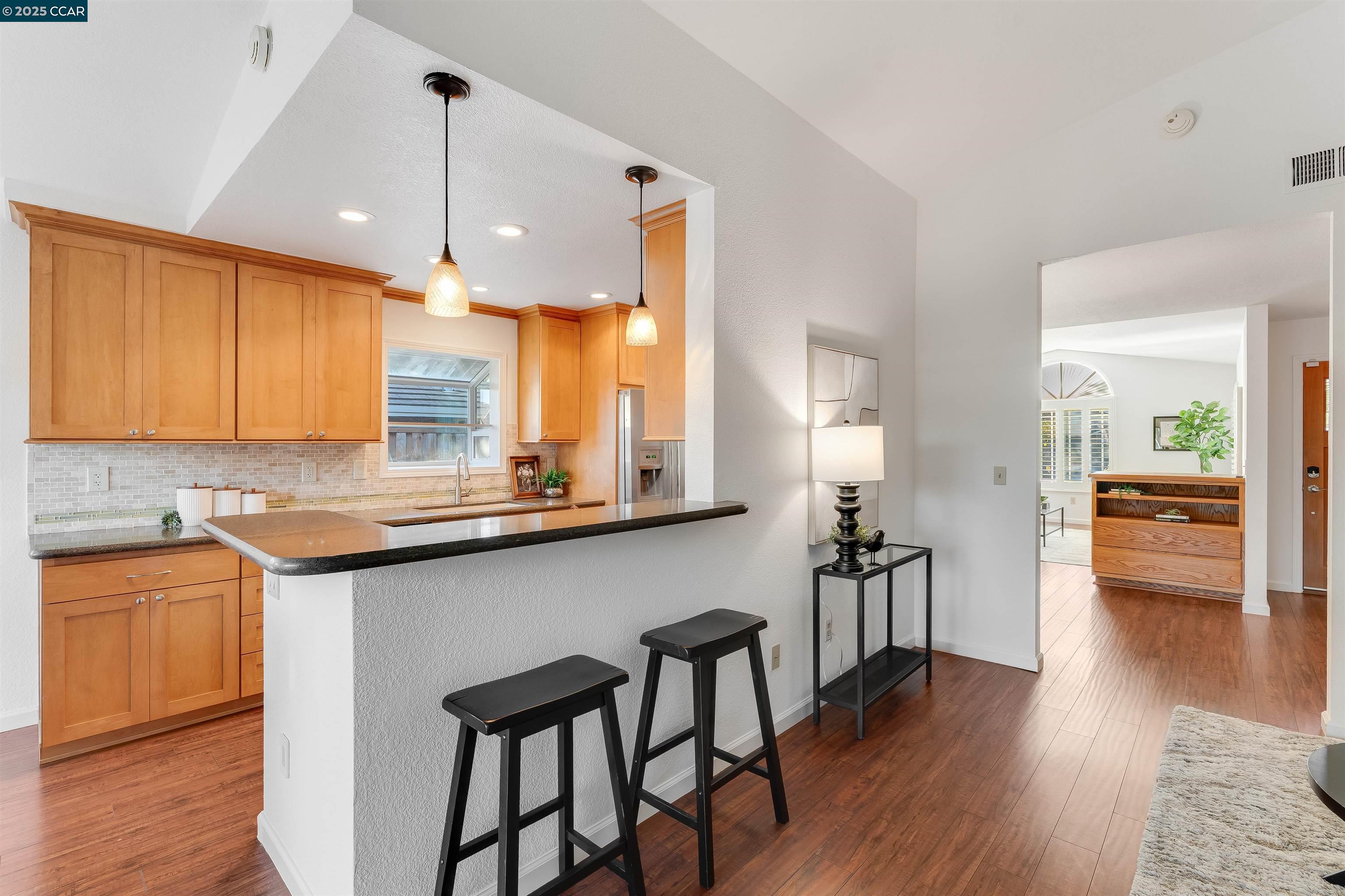 Detail Gallery Image 18 of 43 For 1438 Landahl Ct, Benicia,  CA 94510 - 4 Beds | 3 Baths