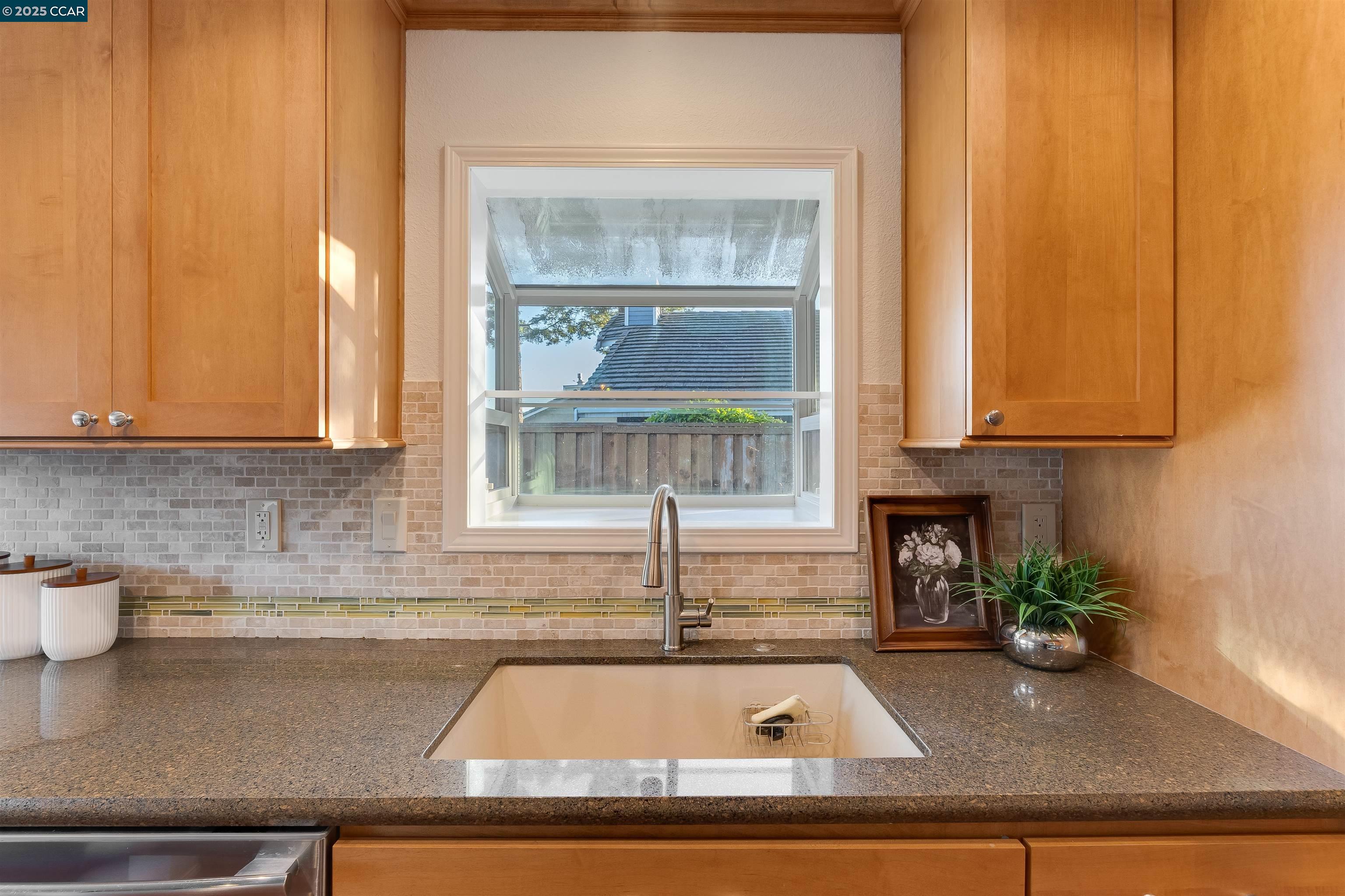 Detail Gallery Image 22 of 43 For 1438 Landahl Ct, Benicia,  CA 94510 - 4 Beds | 3 Baths