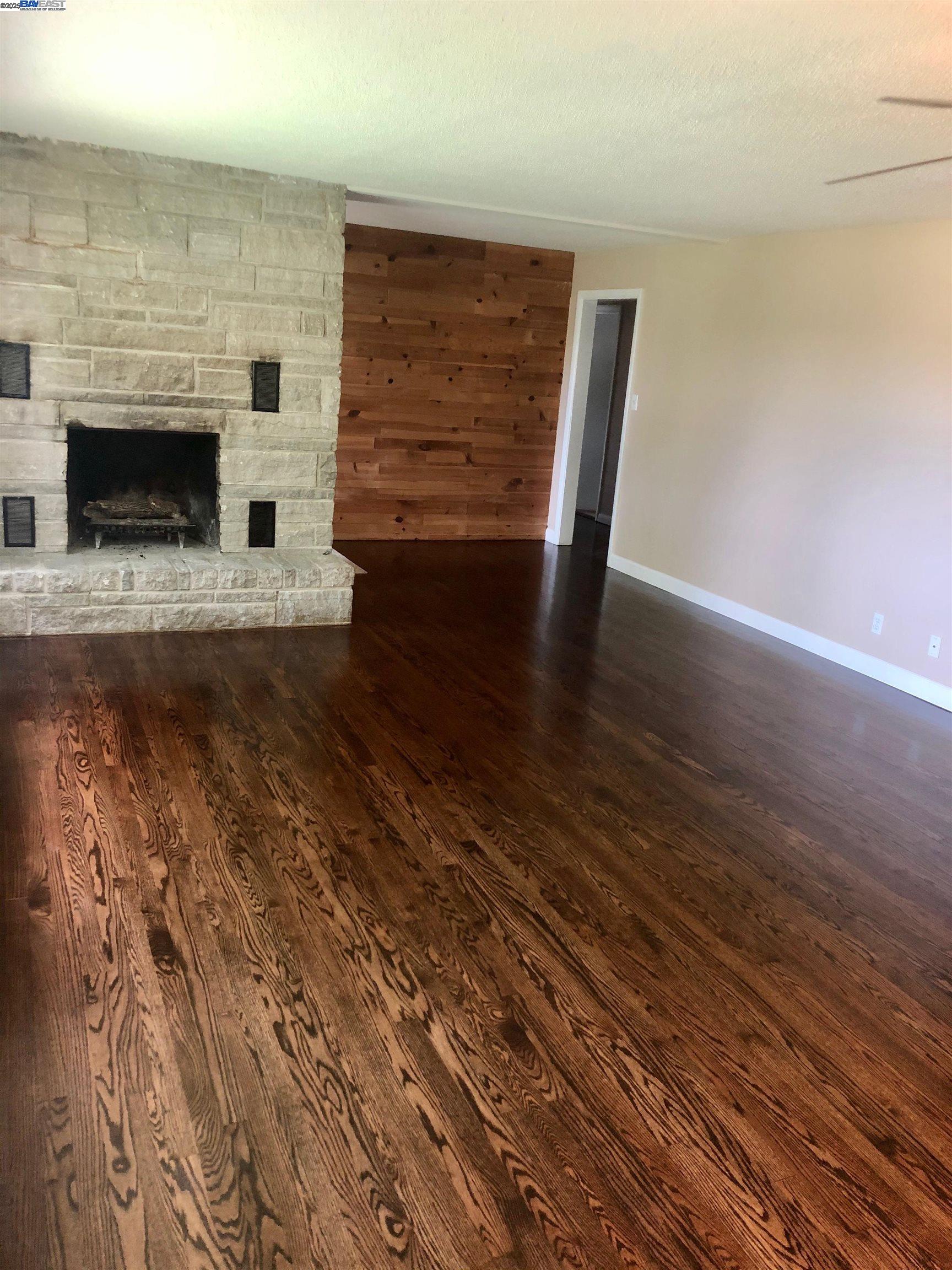 3 Ed Mar Ter, Cornell, Missouri 63050, 3 Bedrooms Bedrooms, 9 Rooms Rooms,2 BathroomsBathrooms,Residential Lease,For Rent,3 Ed Mar Ter,41096222