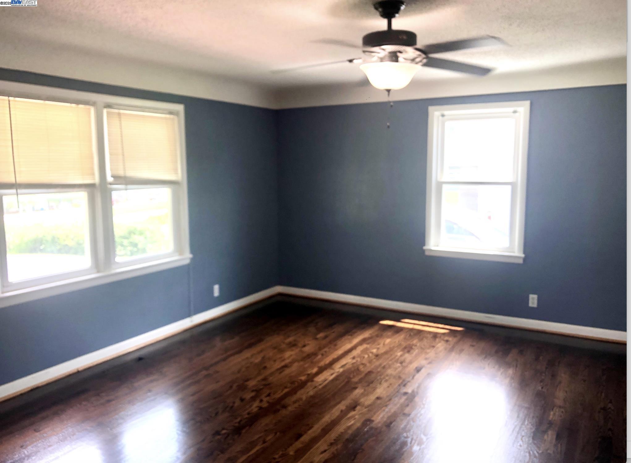 3 Ed Mar Ter, Cornell, Missouri 63050, 3 Bedrooms Bedrooms, 9 Rooms Rooms,2 BathroomsBathrooms,Residential Lease,For Rent,3 Ed Mar Ter,41096222