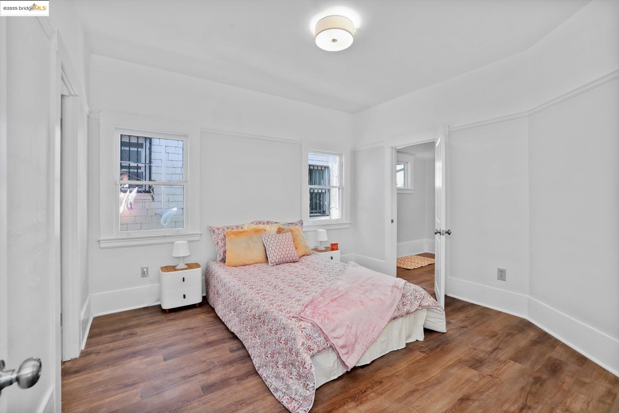Detail Gallery Image 14 of 35 For 1641 E 20th Street, Oakland,  CA 94606 - 2 Beds | 1 Baths
