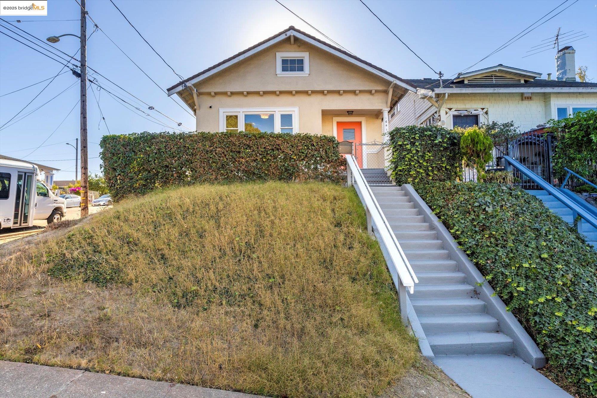 Detail Gallery Image 29 of 35 For 1641 E 20th Street, Oakland,  CA 94606 - 2 Beds | 1 Baths