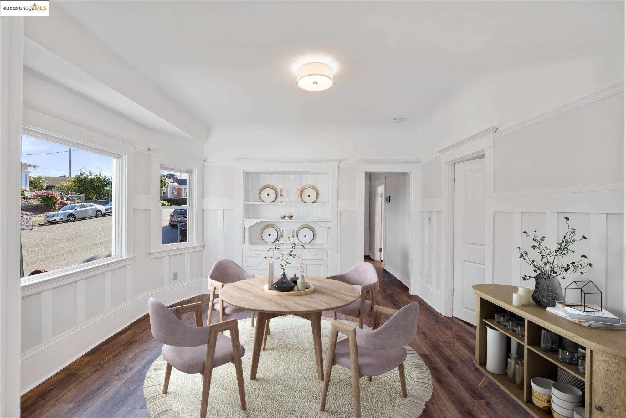 Detail Gallery Image 7 of 28 For 1641 E 20th Street, Oakland,  CA 94606 - 2 Beds | 1 Baths