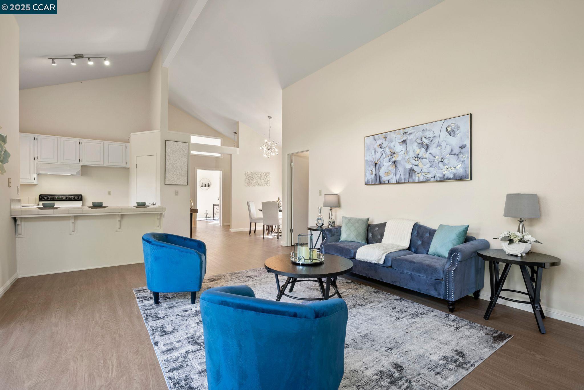 Detail Gallery Image 16 of 35 For 2526 Holly View Drive, Martinez,  CA 94553 - 3 Beds | 2 Baths