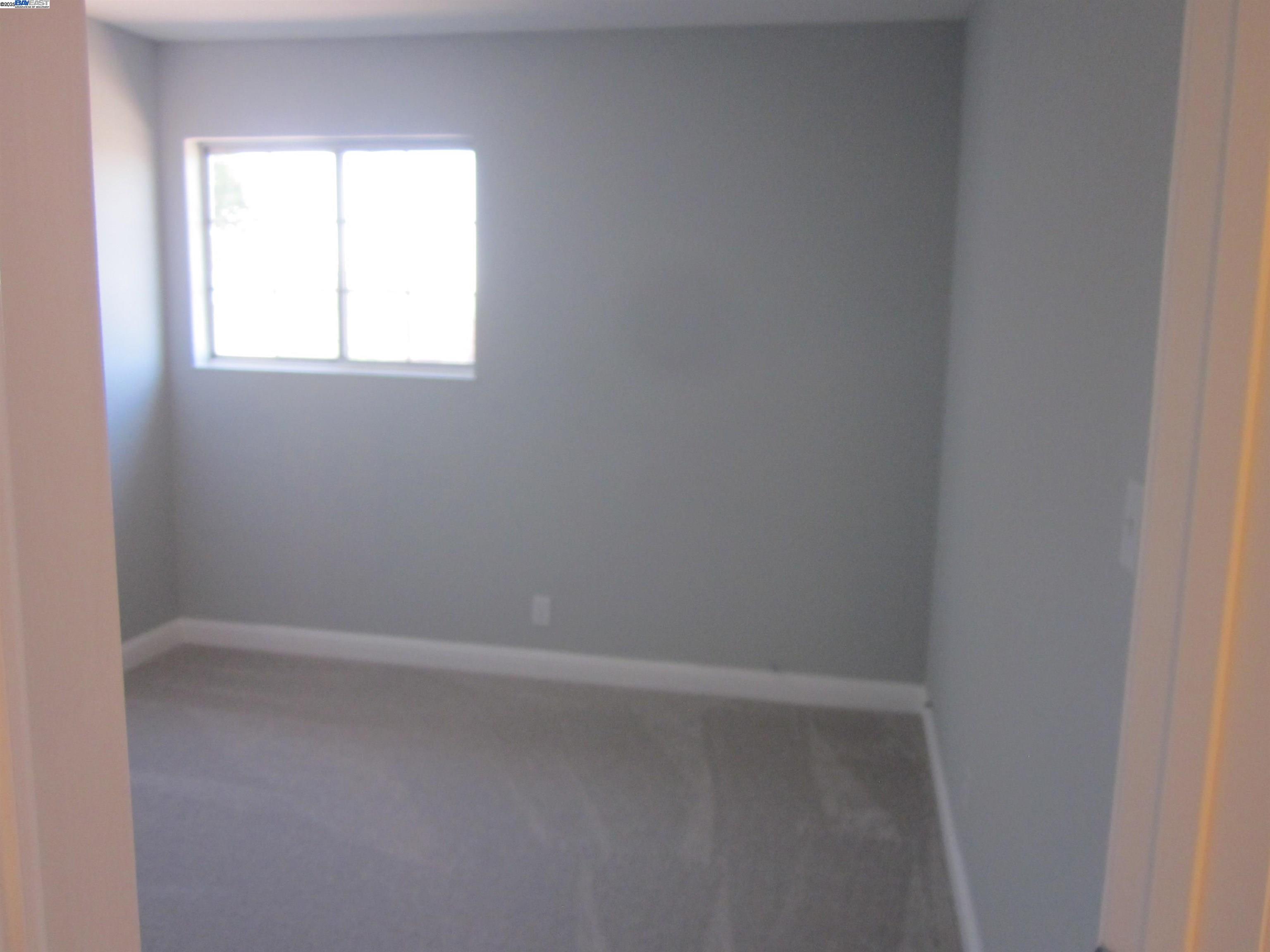 Detail Gallery Image 18 of 43 For 23239 Ernest Ct., Hayward,  CA 94541 - 3 Beds | 2 Baths