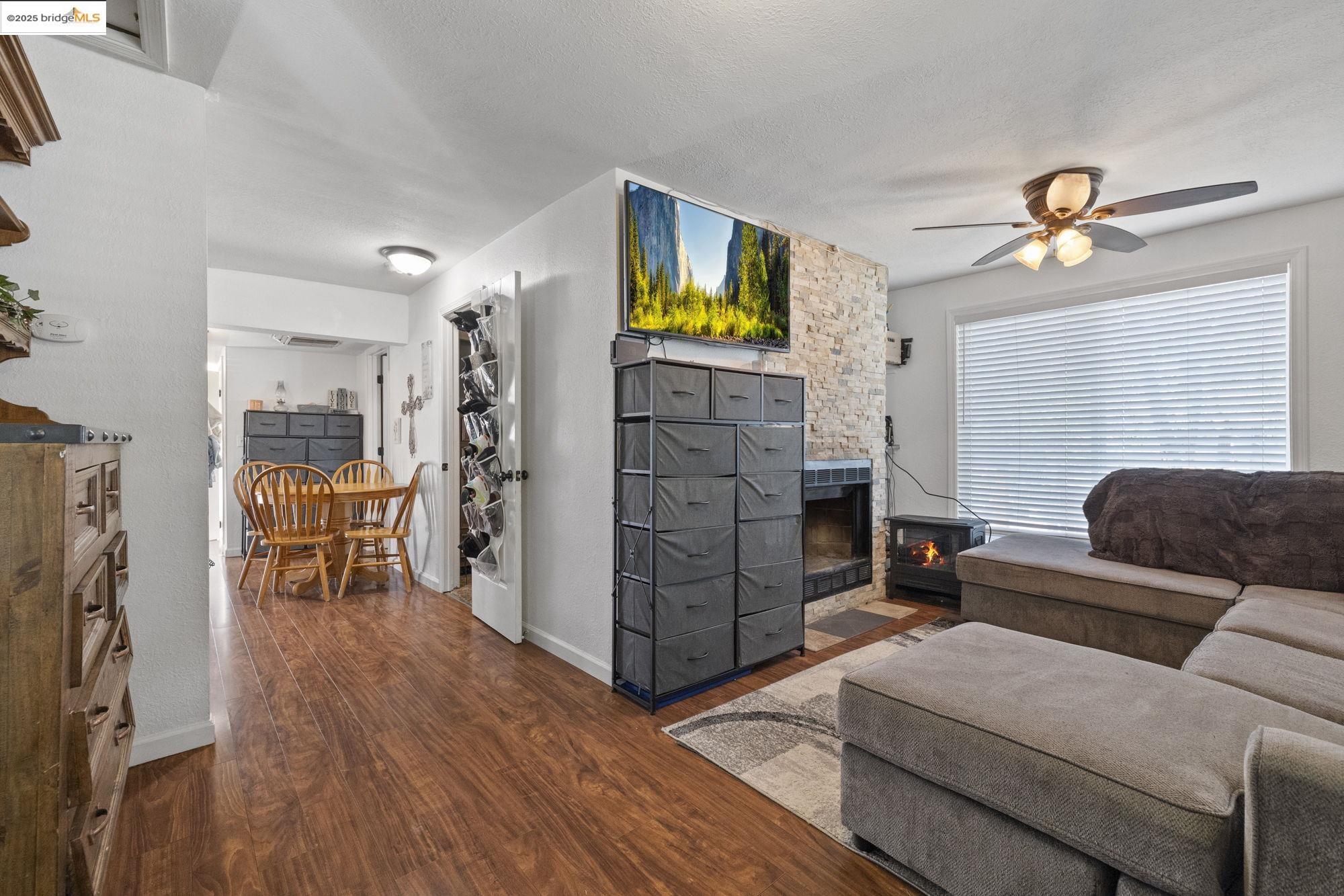 Detail Gallery Image 13 of 45 For 18447 Elm Avenue, Tuolumne,  CA 95379 - – Beds | – Baths