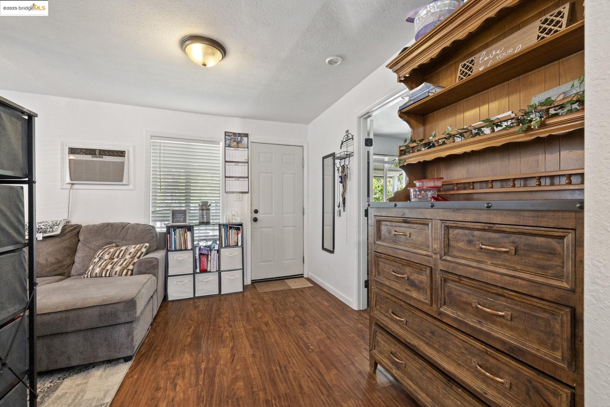 Detail Gallery Image 15 of 45 For 18447 Elm Avenue, Tuolumne,  CA 95379 - – Beds | – Baths