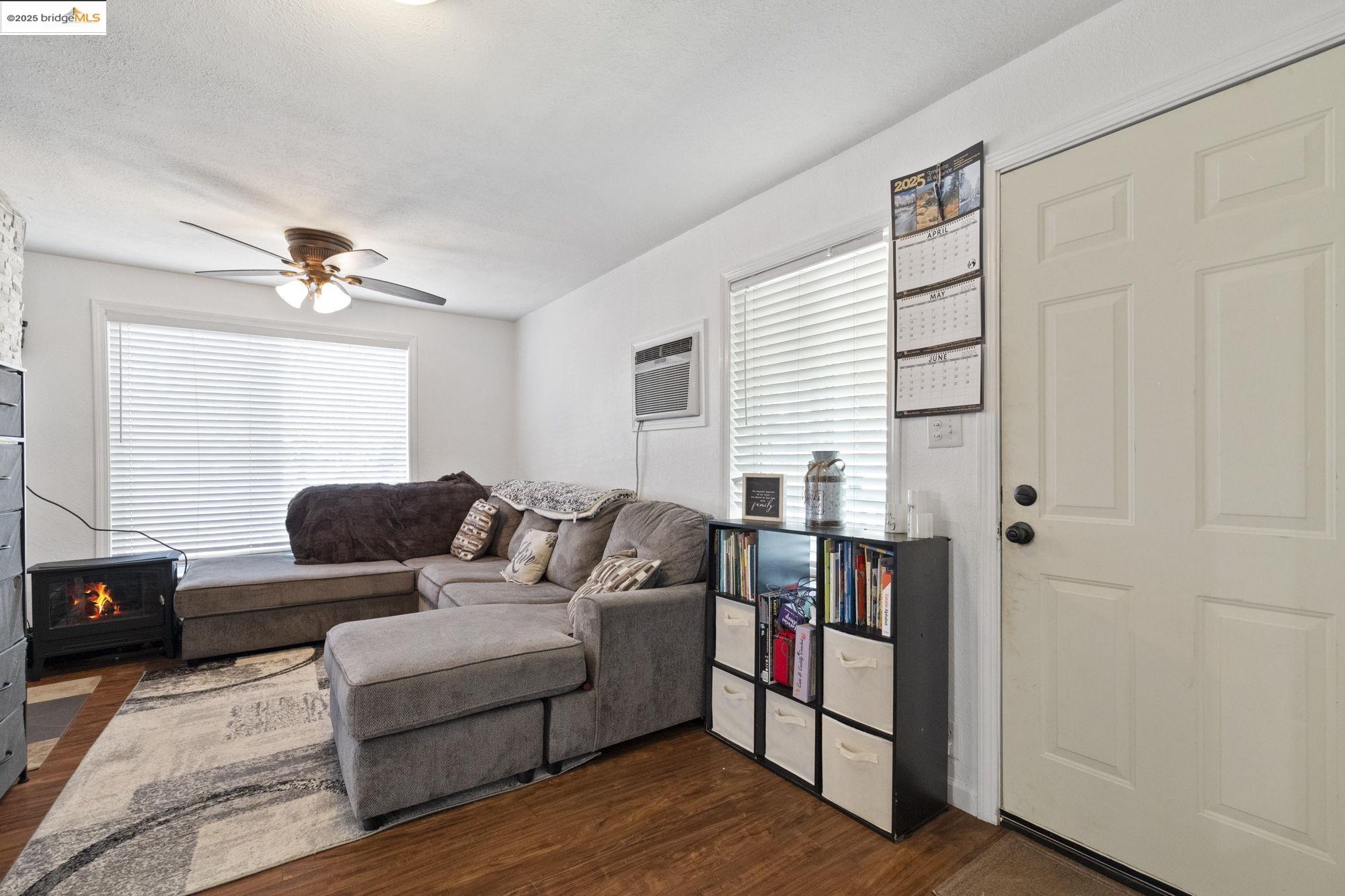 Detail Gallery Image 17 of 45 For 18447 Elm Avenue, Tuolumne,  CA 95379 - – Beds | – Baths