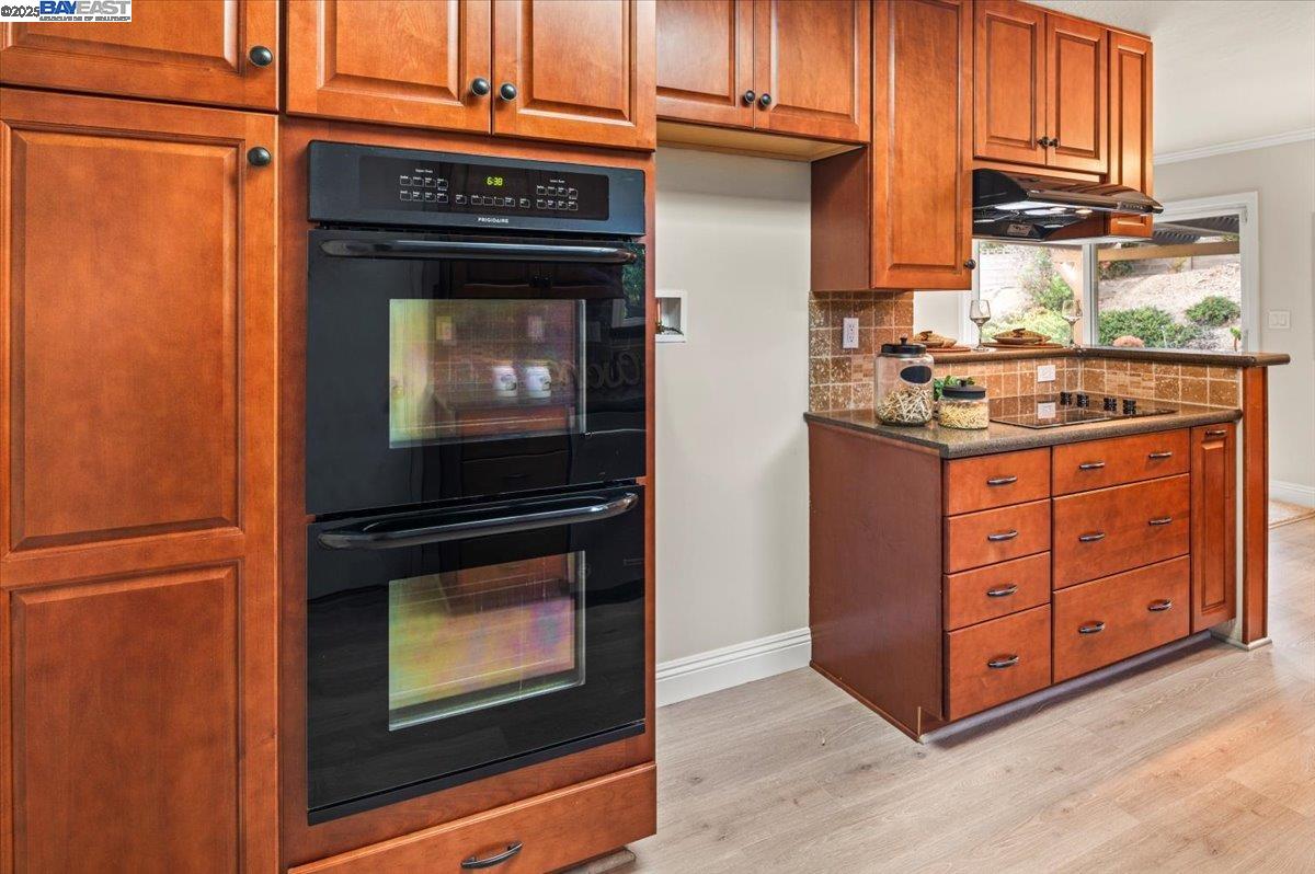 Detail Gallery Image 23 of 58 For 25631 Paul Ct, Hayward,  CA 94541 - 3 Beds | 2 Baths