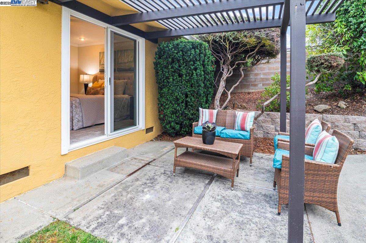 Detail Gallery Image 27 of 58 For 25631 Paul Ct, Hayward,  CA 94541 - 3 Beds | 2 Baths