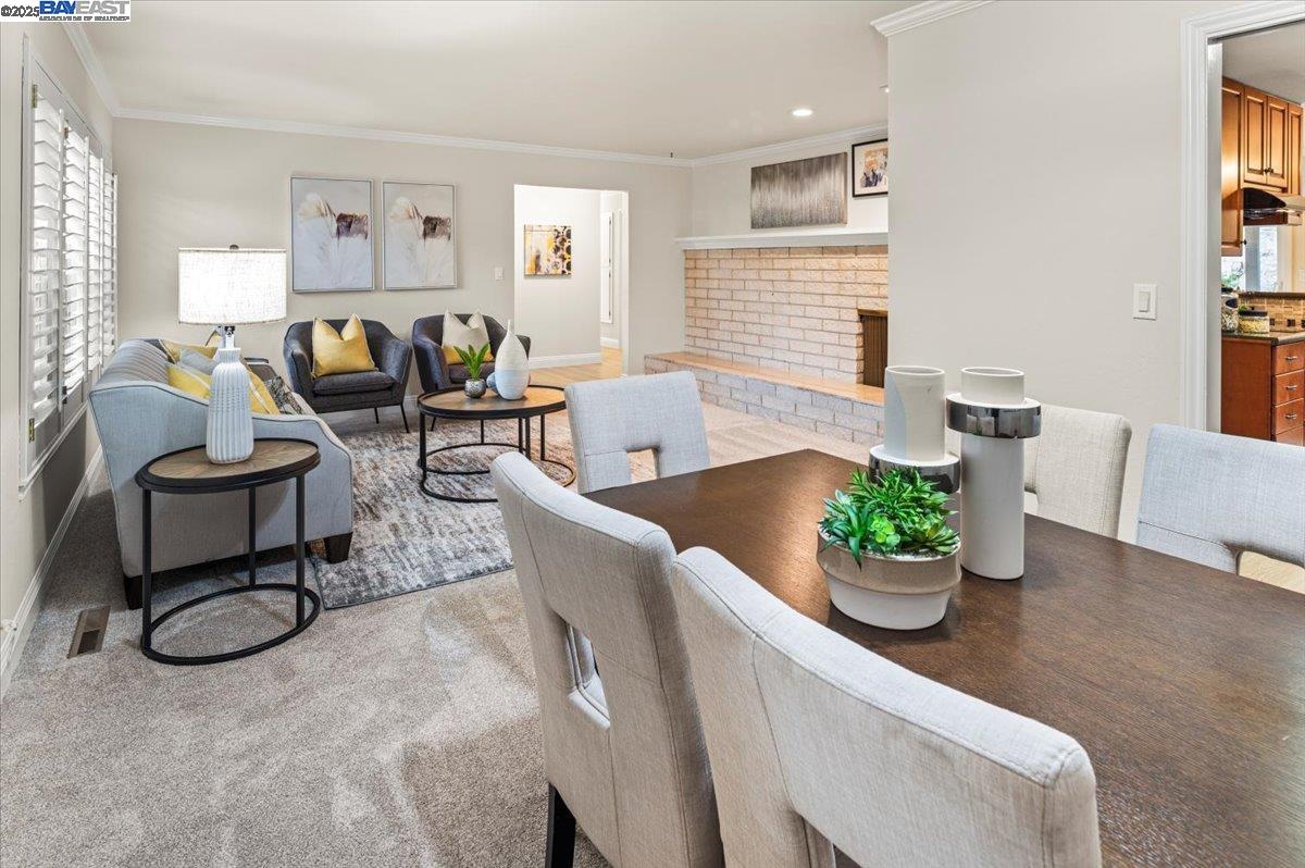 Detail Gallery Image 4 of 58 For 25631 Paul Ct, Hayward,  CA 94541 - 3 Beds | 2 Baths