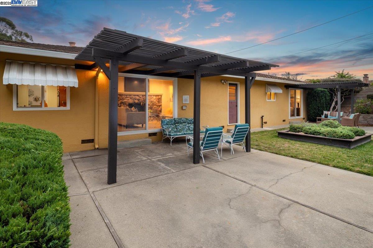 Detail Gallery Image 39 of 58 For 25631 Paul Ct, Hayward,  CA 94541 - 3 Beds | 2 Baths