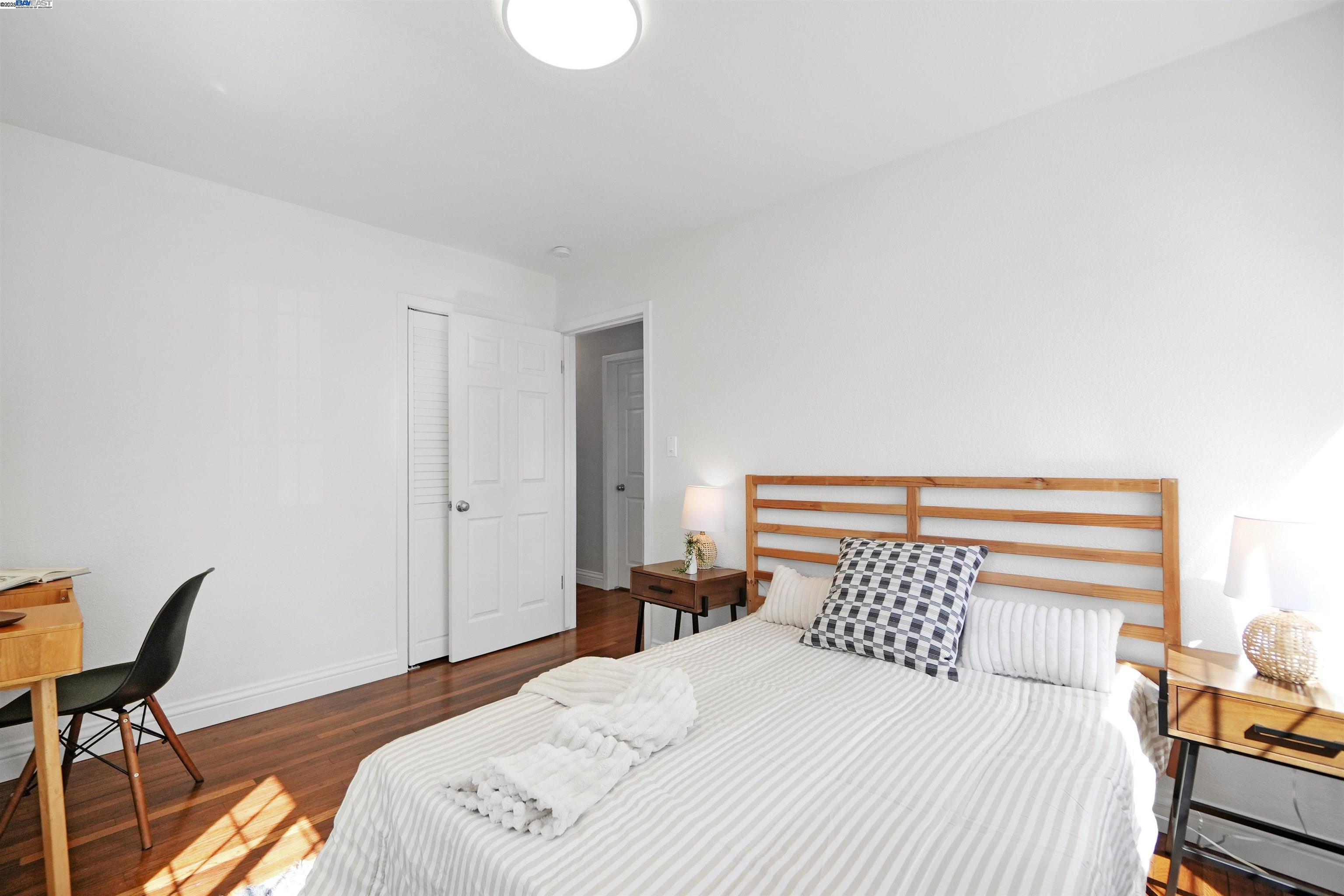 Detail Gallery Image 21 of 37 For 17303 via Andeta, San Lorenzo,  CA 94580 - 3 Beds | 2 Baths