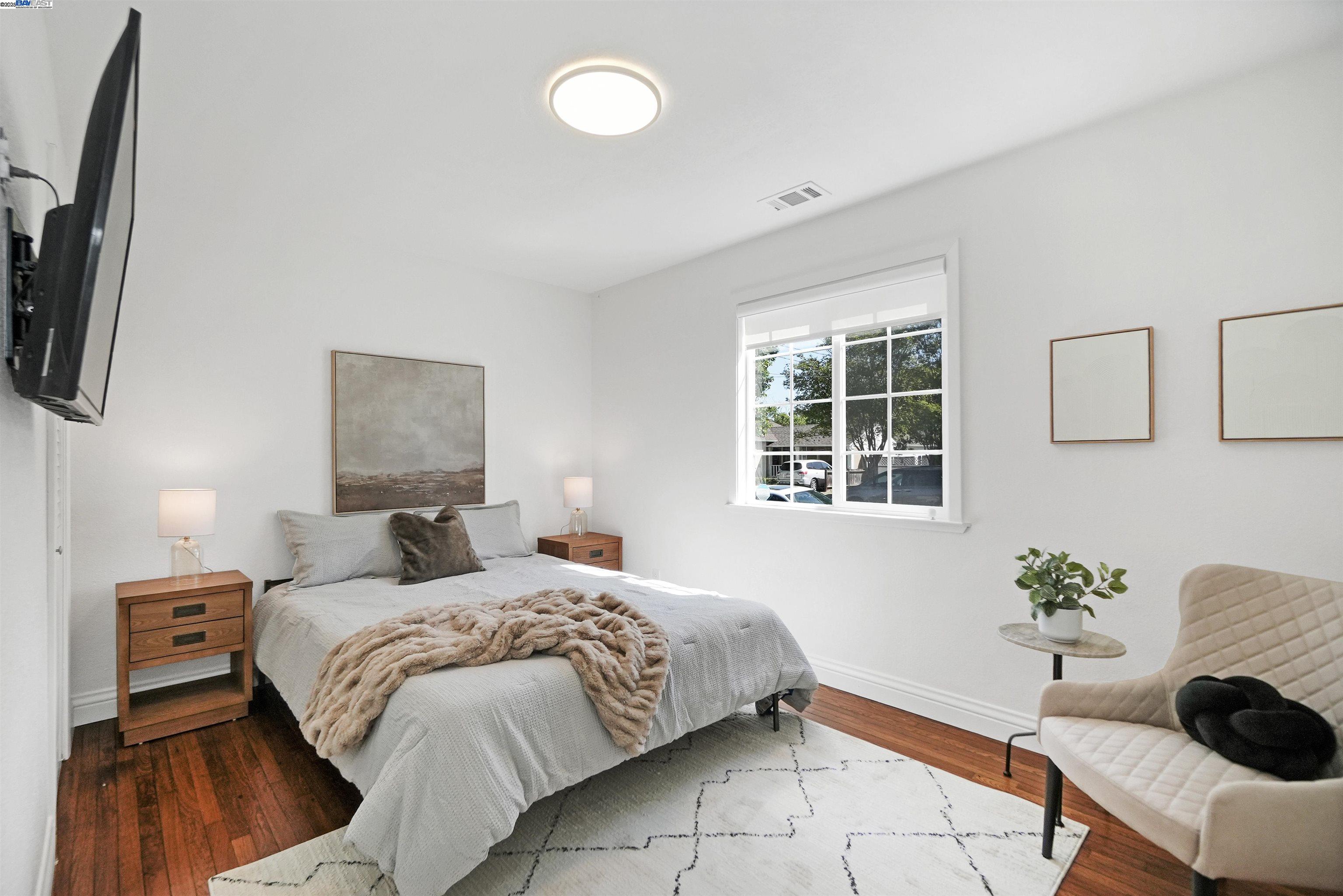 Detail Gallery Image 22 of 37 For 17303 via Andeta, San Lorenzo,  CA 94580 - 3 Beds | 2 Baths