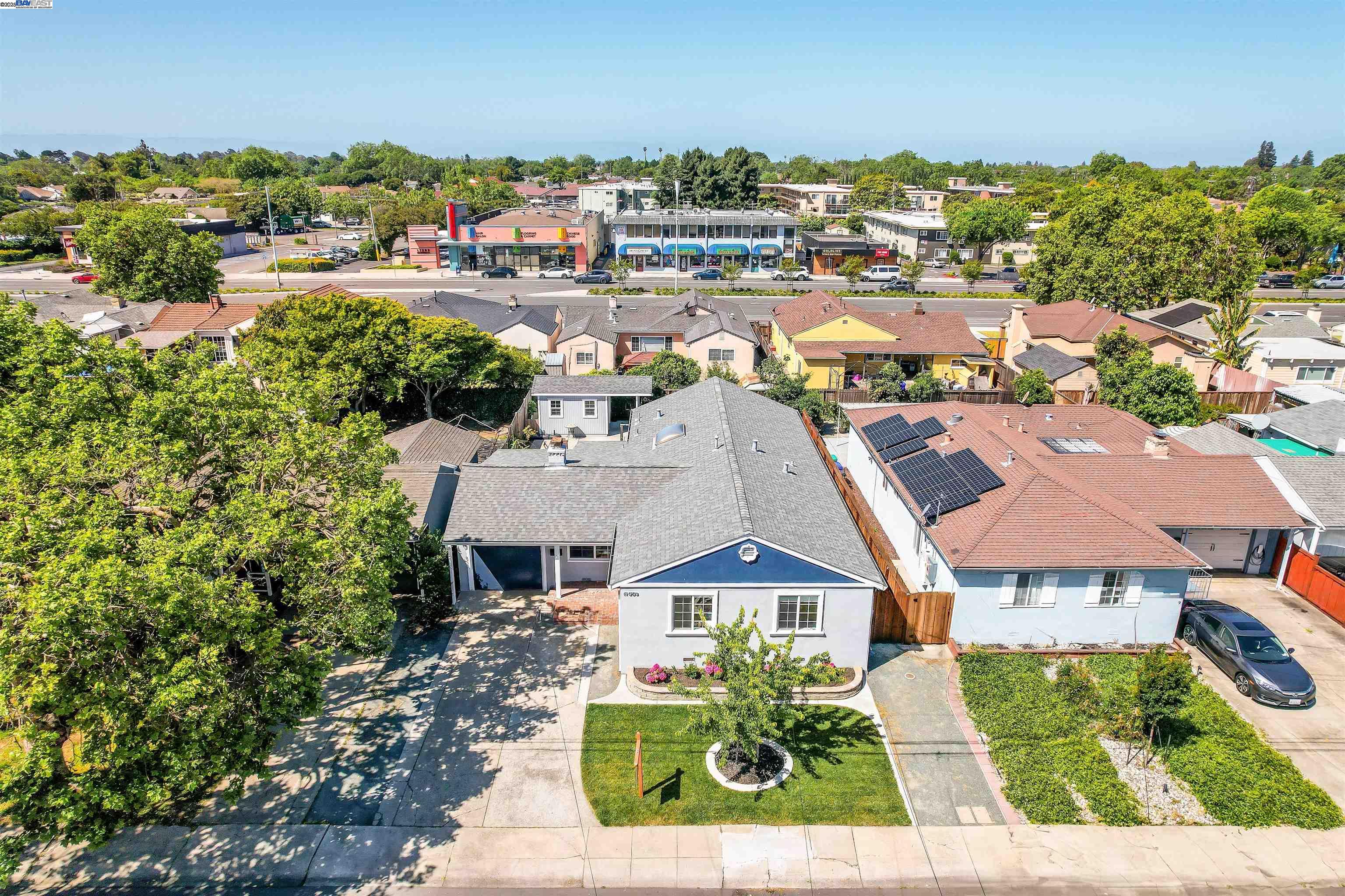 Detail Gallery Image 35 of 37 For 17303 via Andeta, San Lorenzo,  CA 94580 - 3 Beds | 2 Baths
