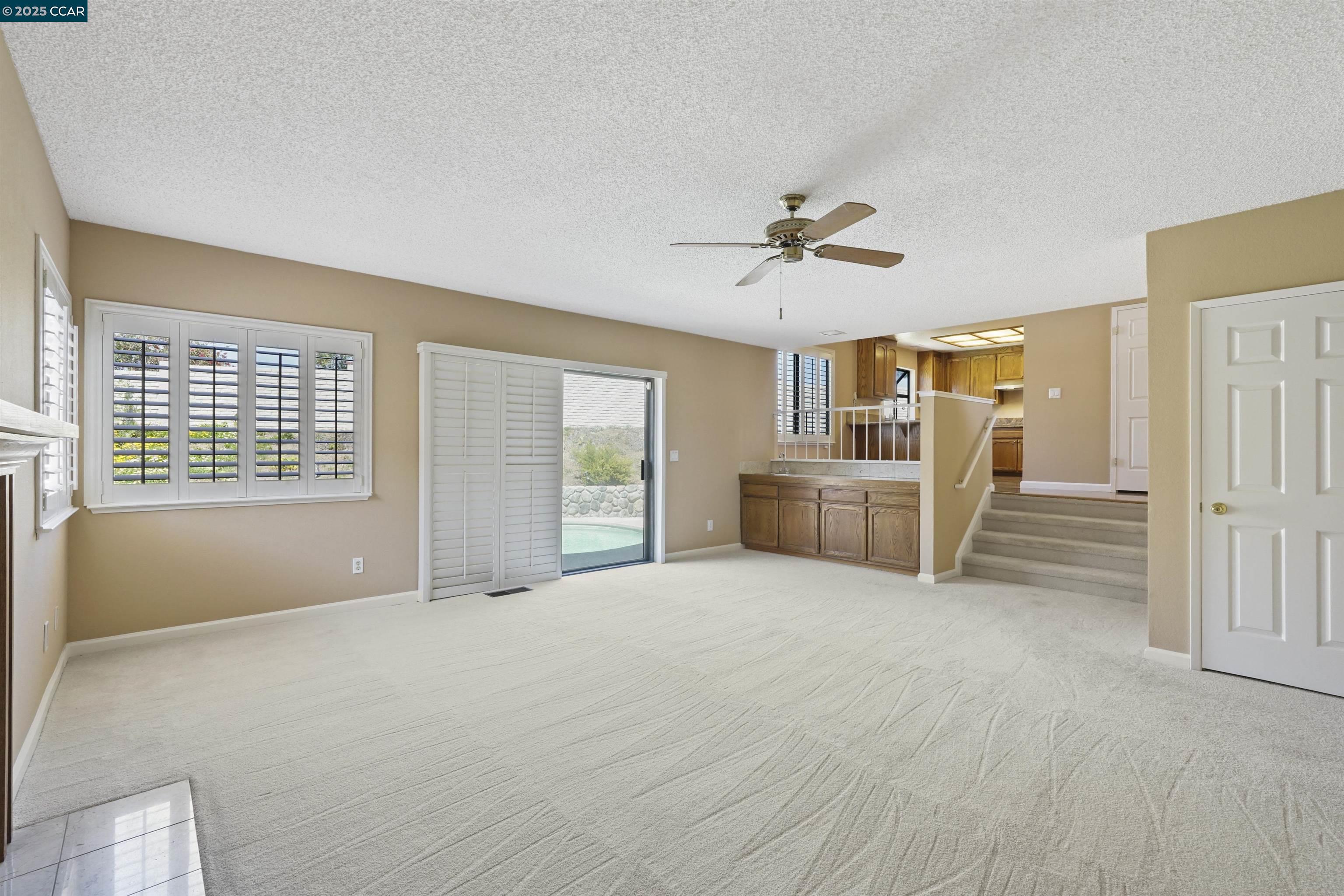 Detail Gallery Image 15 of 31 For 5535 Edgeview Dr, Discovery Bay,  CA 94505 - 4 Beds | 3 Baths