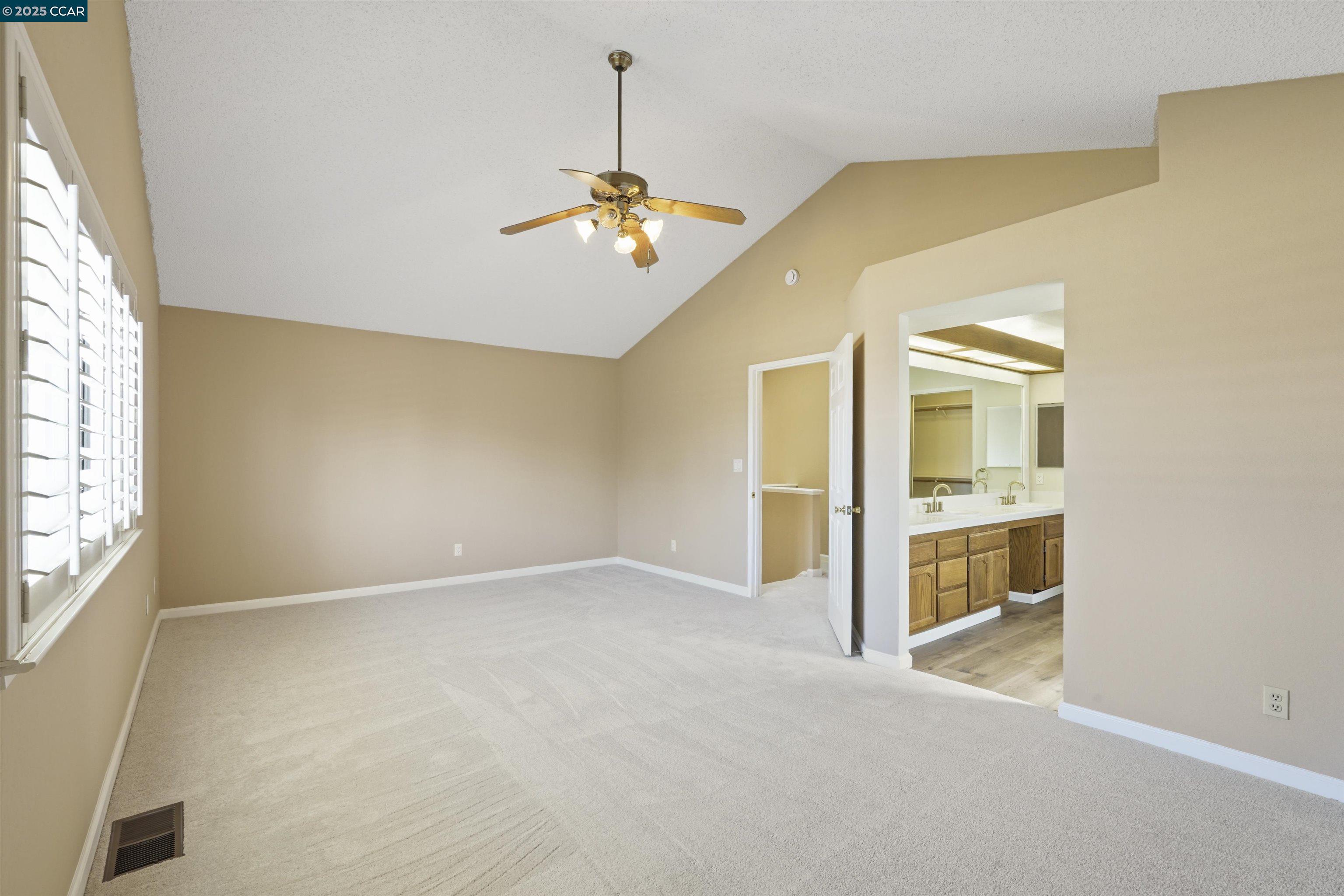 Detail Gallery Image 17 of 31 For 5535 Edgeview Dr, Discovery Bay,  CA 94505 - 4 Beds | 3 Baths