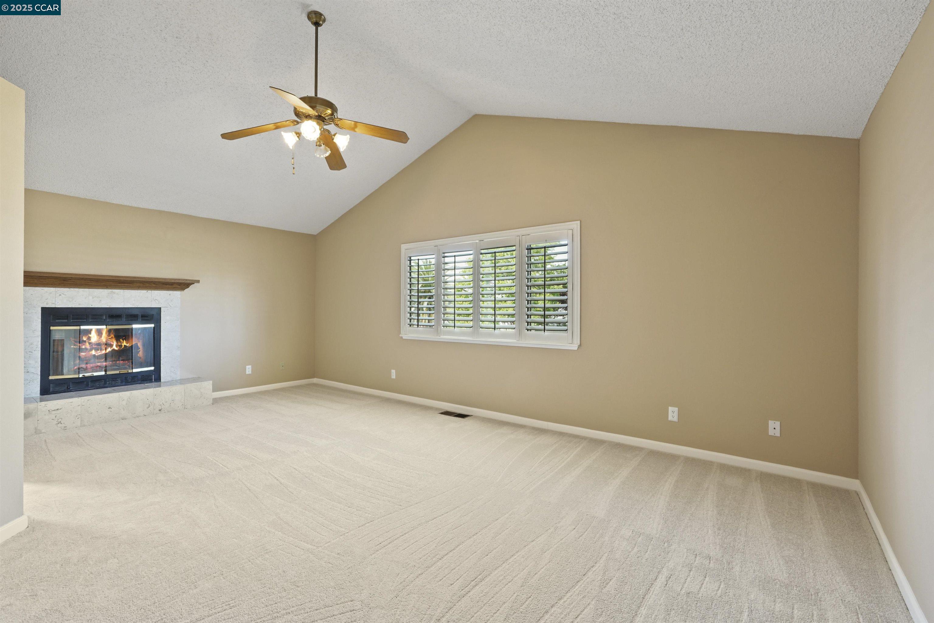 Detail Gallery Image 19 of 31 For 5535 Edgeview Dr, Discovery Bay,  CA 94505 - 4 Beds | 3 Baths