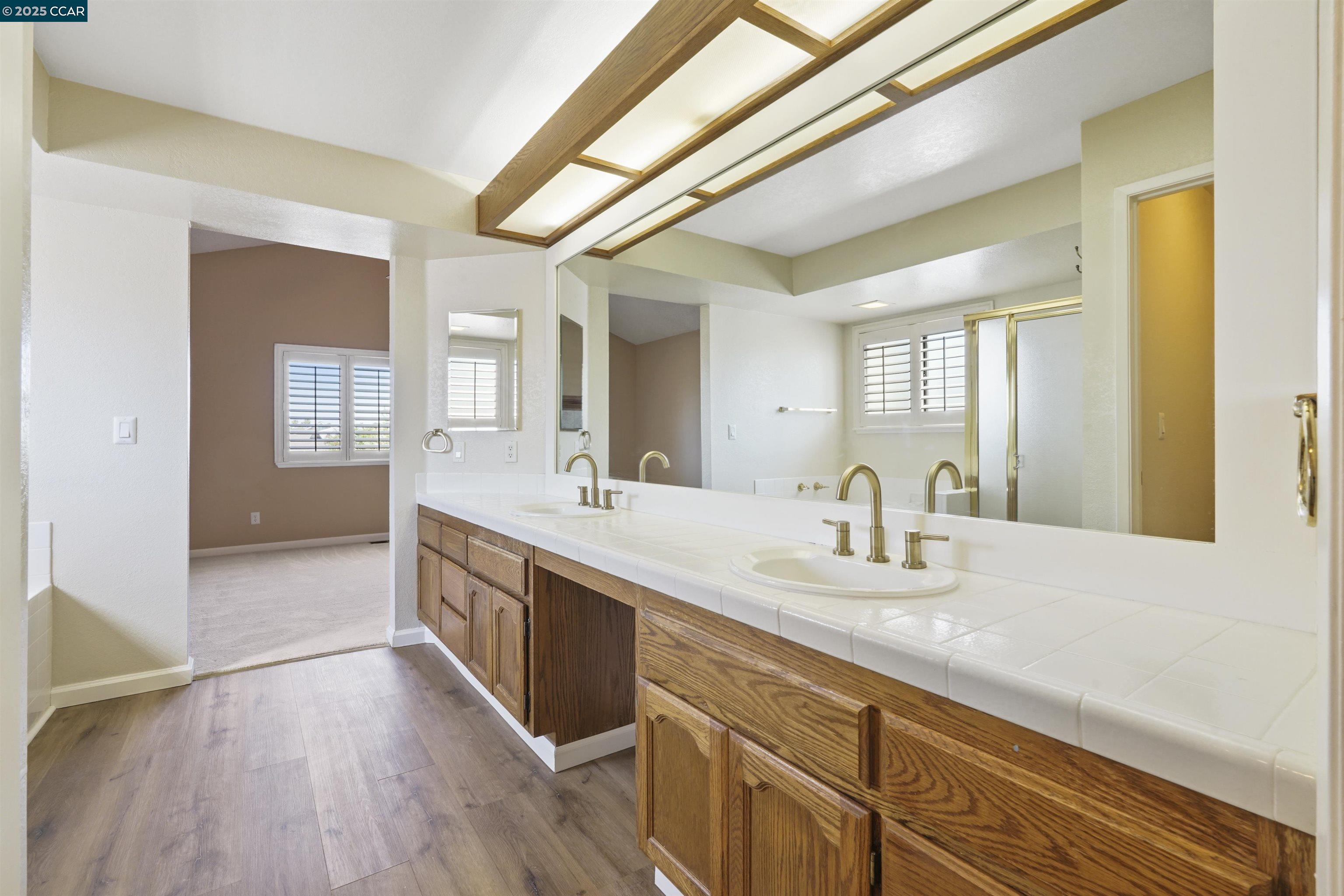 Detail Gallery Image 21 of 31 For 5535 Edgeview Dr, Discovery Bay,  CA 94505 - 4 Beds | 3 Baths
