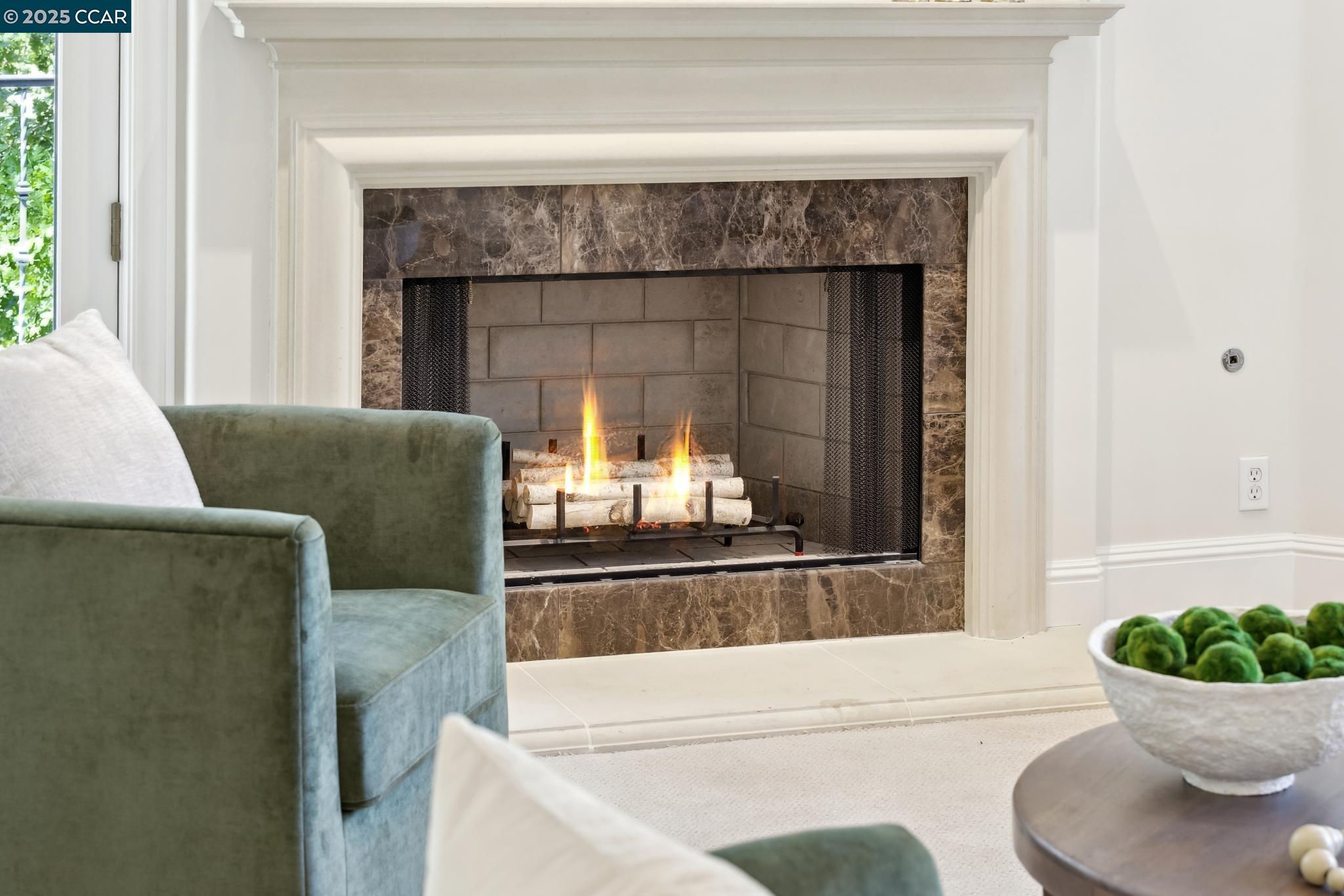 Detail Gallery Image 15 of 60 For 135 Dean Rd, Alamo,  CA 94507 - 6 Beds | 5/1 Baths