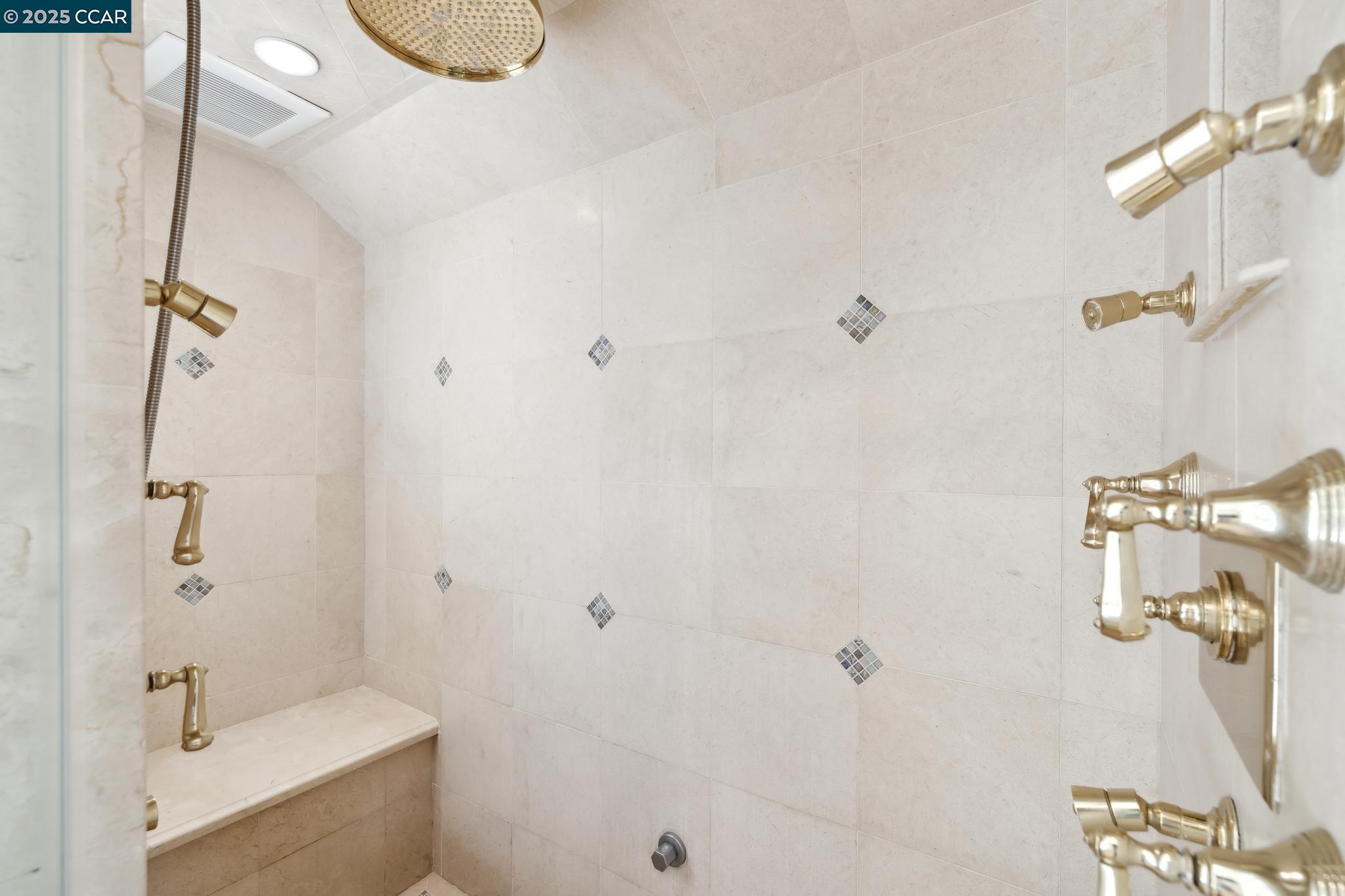 Detail Gallery Image 27 of 60 For 135 Dean Rd, Alamo,  CA 94507 - 6 Beds | 5/1 Baths