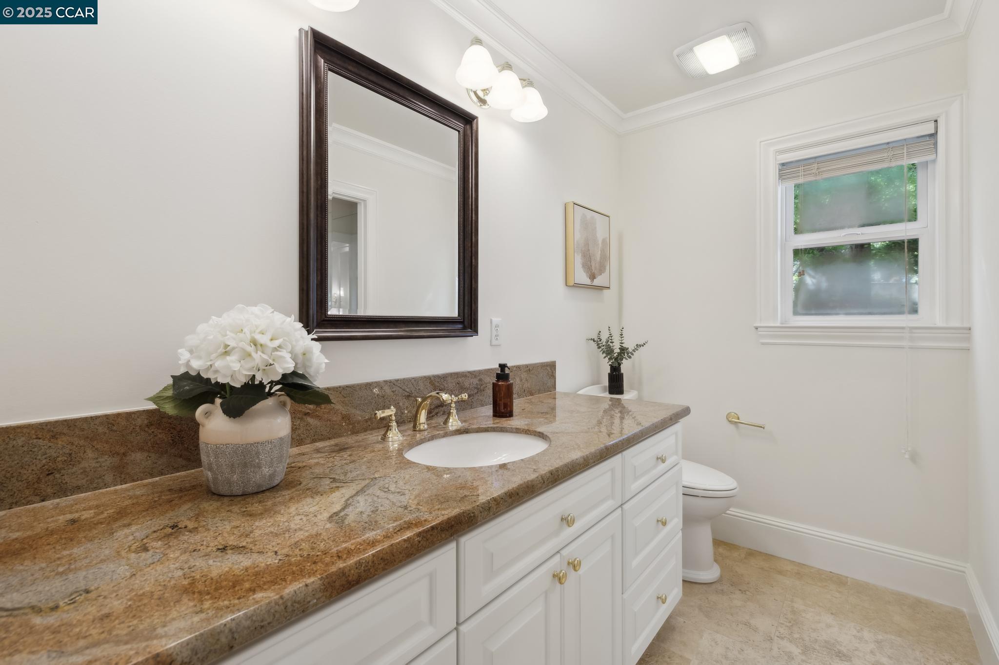 Detail Gallery Image 39 of 60 For 135 Dean Rd, Alamo,  CA 94507 - 6 Beds | 5/1 Baths