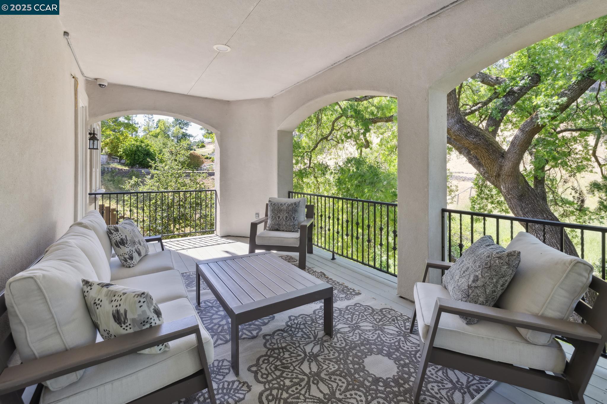 Detail Gallery Image 44 of 60 For 135 Dean Rd, Alamo,  CA 94507 - 6 Beds | 5/1 Baths