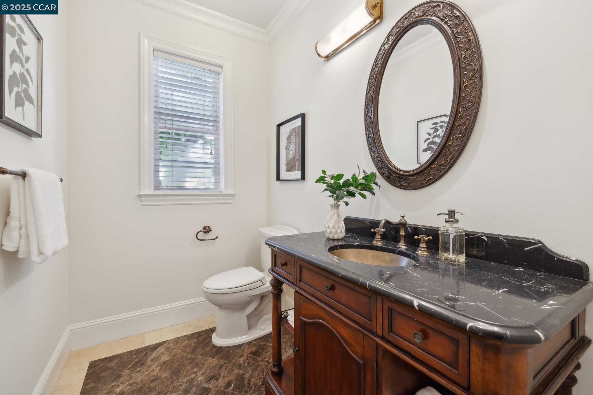 Detail Gallery Image 45 of 60 For 135 Dean Rd, Alamo,  CA 94507 - 6 Beds | 5/1 Baths