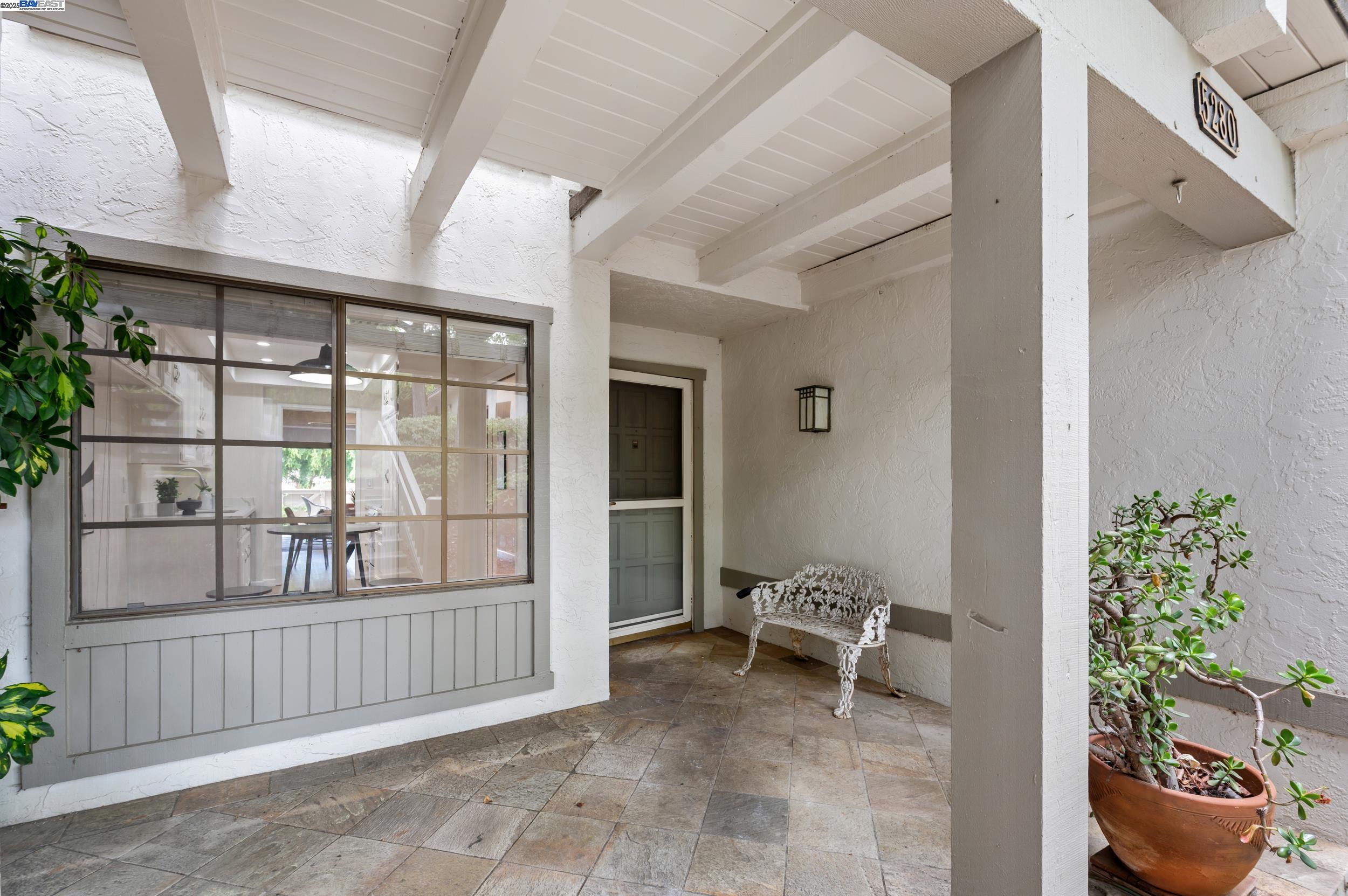 Detail Gallery Image 3 of 49 For 5280 Cribari Cor, San Jose,  CA 95135 - 2 Beds | 2 Baths