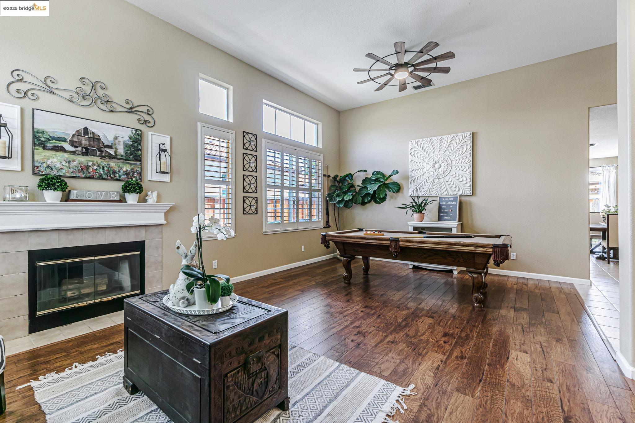 Detail Gallery Image 12 of 55 For 2480 Stanford Way, Antioch,  CA 94531 - 5 Beds | 3/1 Baths