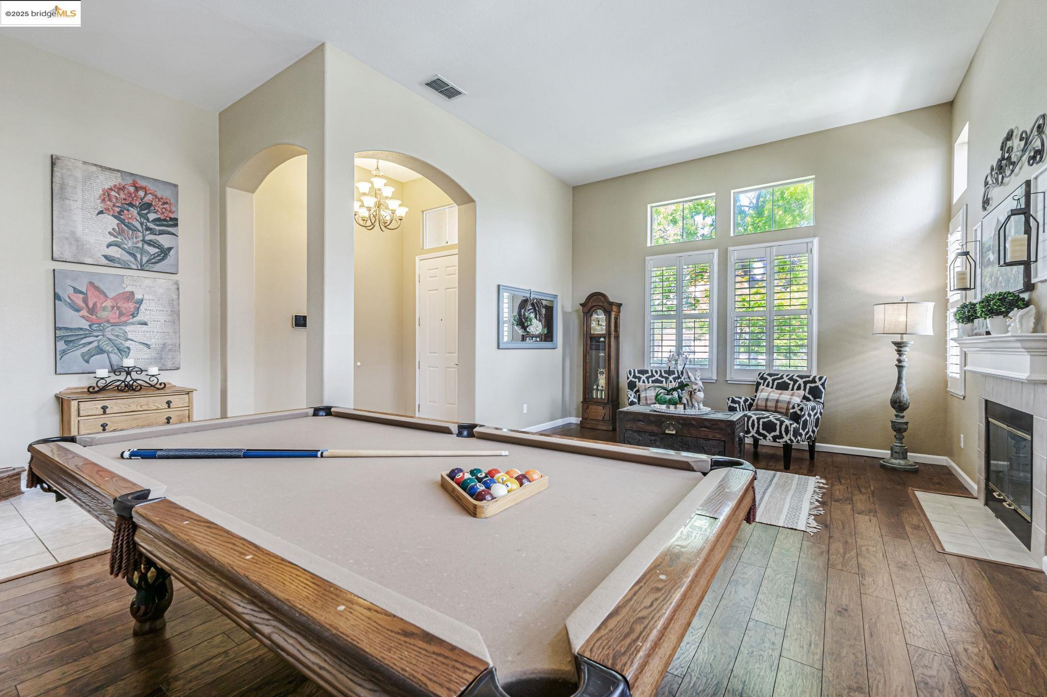 Detail Gallery Image 15 of 55 For 2480 Stanford Way, Antioch,  CA 94531 - 5 Beds | 3/1 Baths
