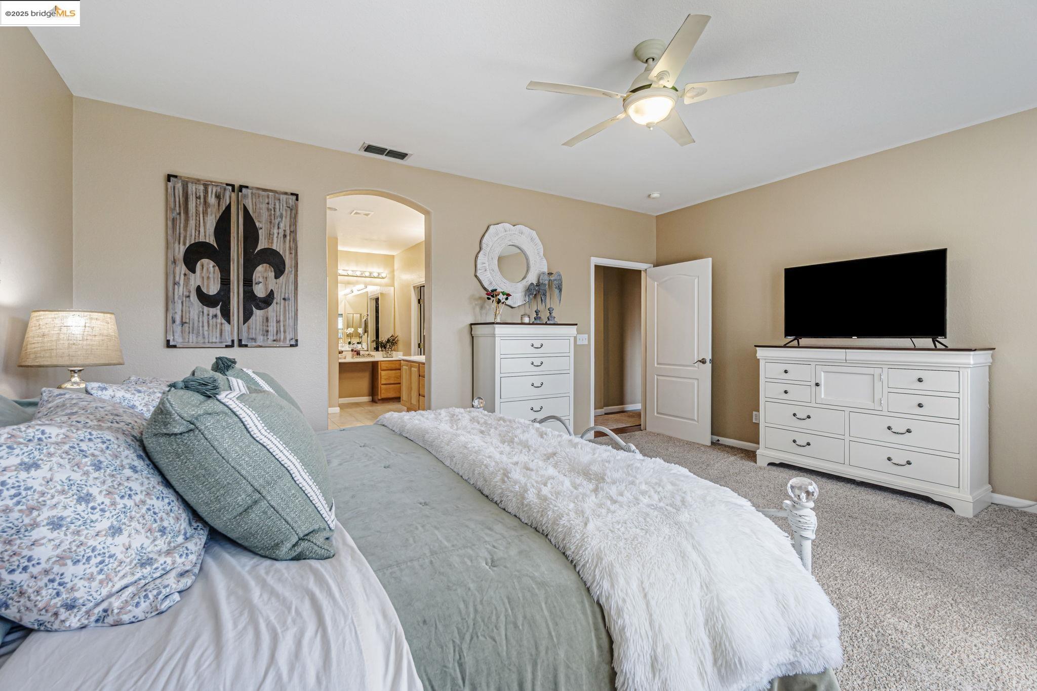 Detail Gallery Image 30 of 55 For 2480 Stanford Way, Antioch,  CA 94531 - 5 Beds | 3/1 Baths