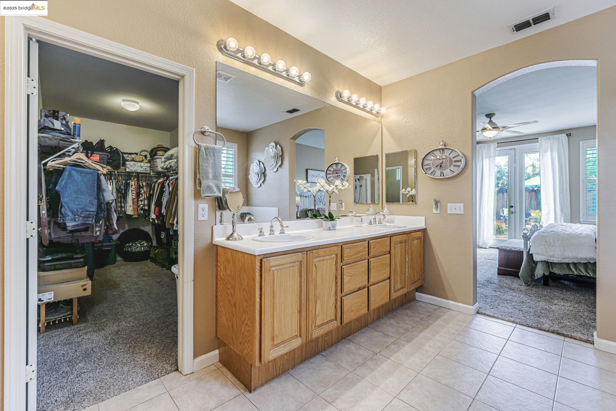Detail Gallery Image 35 of 55 For 2480 Stanford Way, Antioch,  CA 94531 - 5 Beds | 3/1 Baths